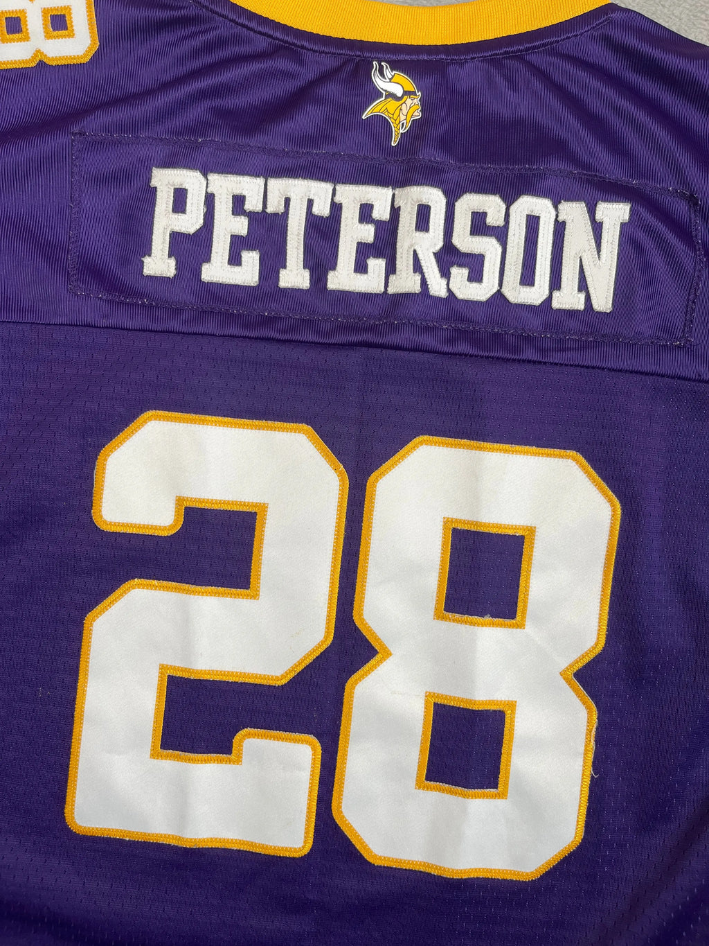 Adrian Peterson #28 - Minnesota Vikings Home 2007-2011 - Reebok (S) (XL Youth) - Maillot NFL Reebok