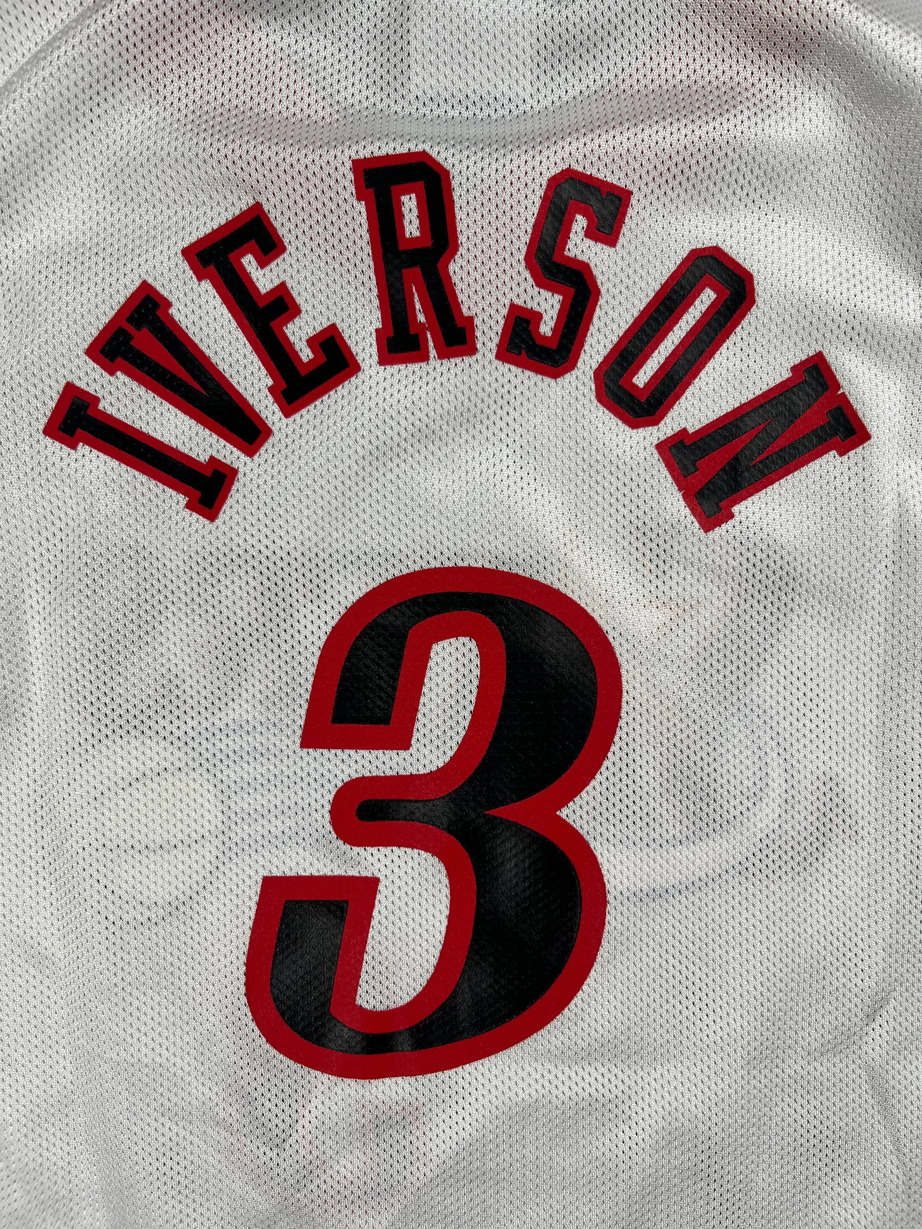 Allen Iverson #3 - Philadelphie 76ers Home 1996-2007 - Champion (S) - Maillot NBA