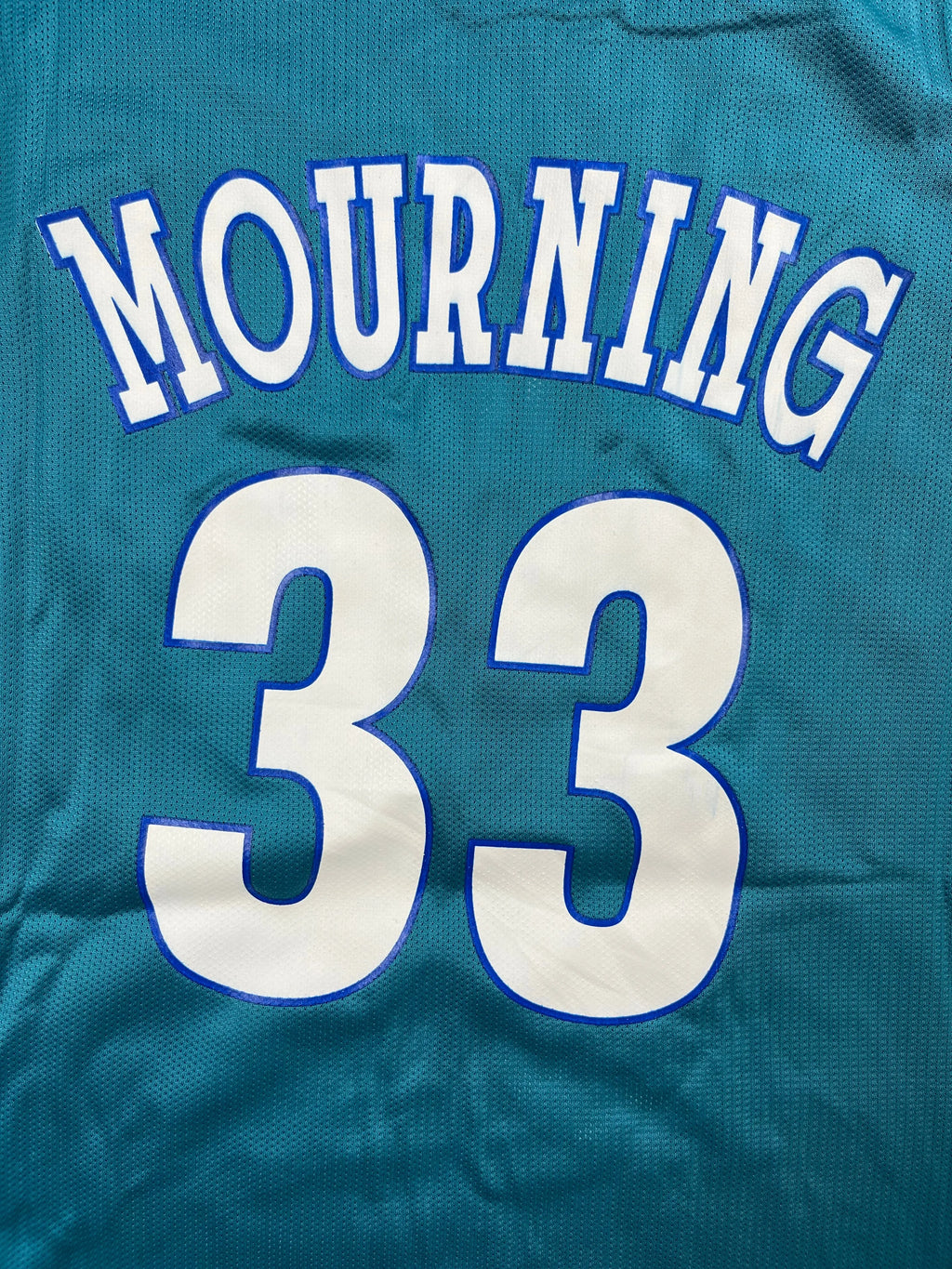 Alonzo Mourning #33 - Charlotte Hornets Away 1993-1995 - Champion (L) - Maillot NBA