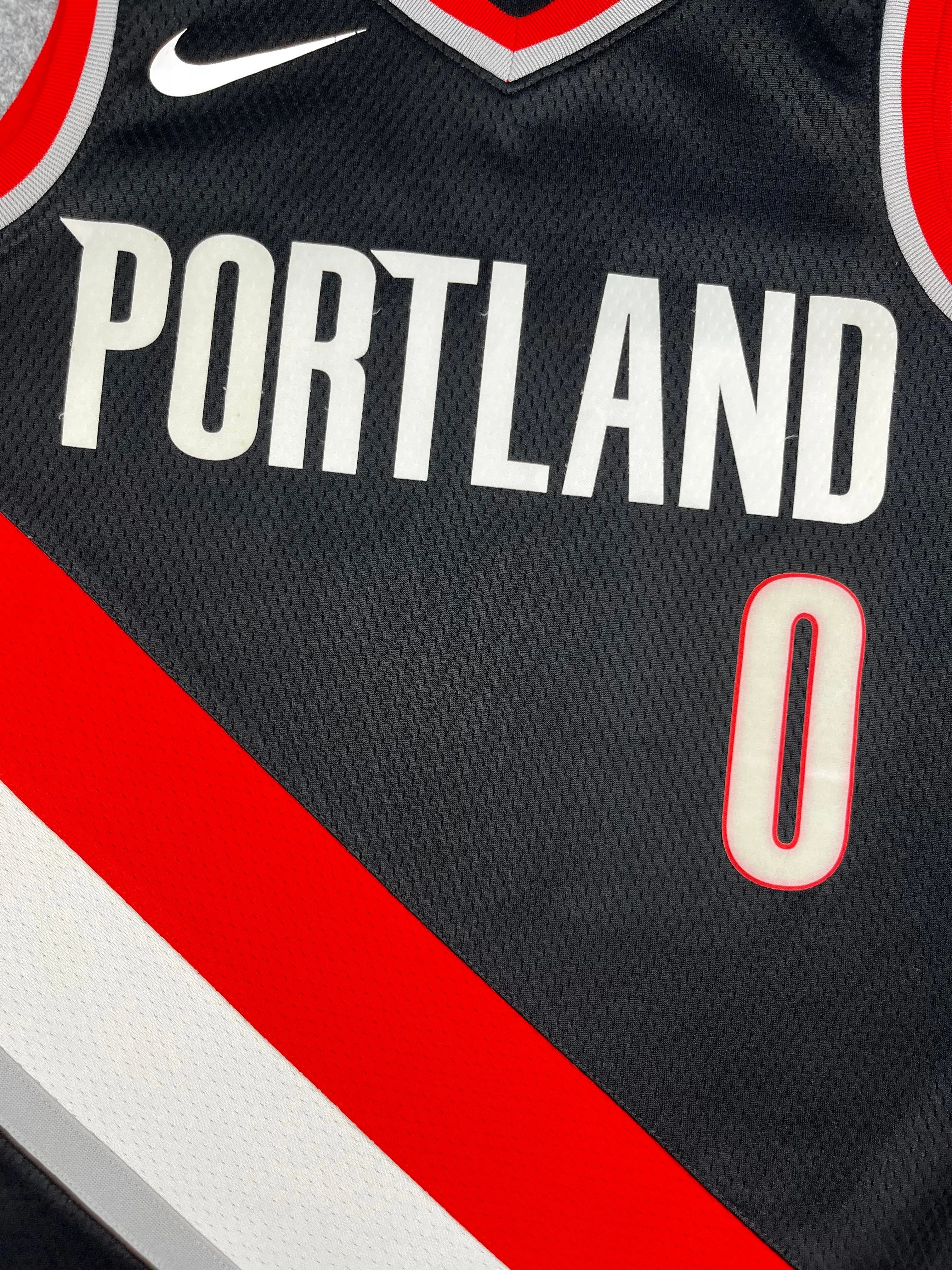 Damian Lillard #0 - Portland Trail Blazers Icon 2017-2023/2026-2027 - Nike (M) - Maillot NBA