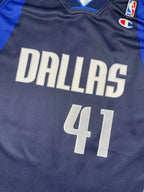 Dirk Nowitzki #41 - Dallas Mavericks Away 2002-2010 - Champion (XXL) - Maillot NBA