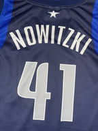 Dirk Nowitzki #41 - Dallas Mavericks Away 2002-2010 - Champion (XXL) - Maillot NBA