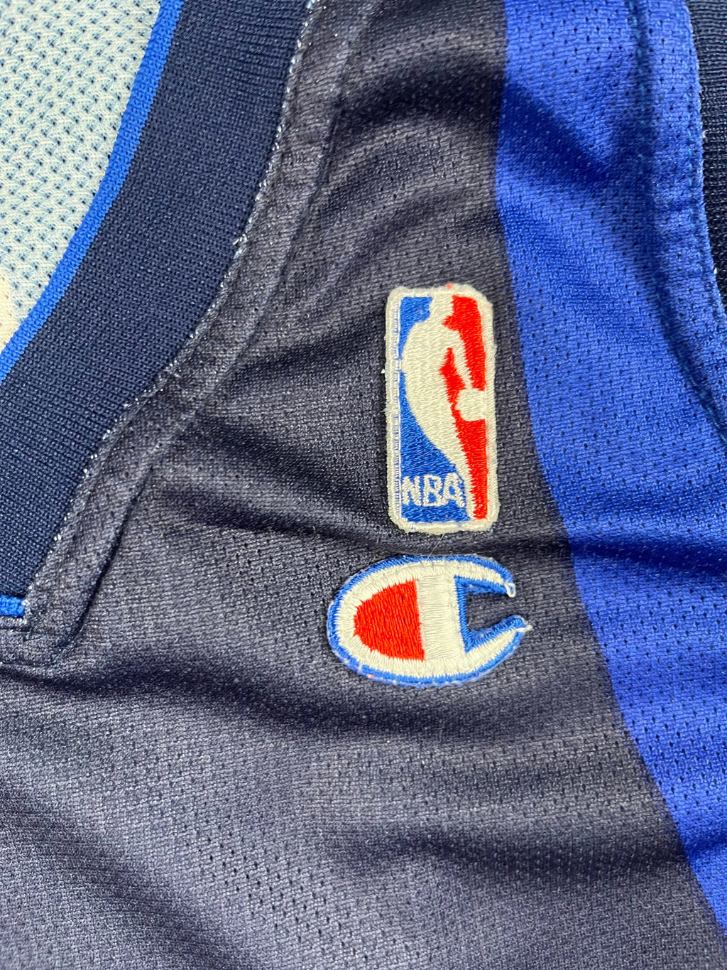 Dirk Nowitzki #41 - Dallas Mavericks Away 2002-2010 - Champion (XXL) - Maillot NBA