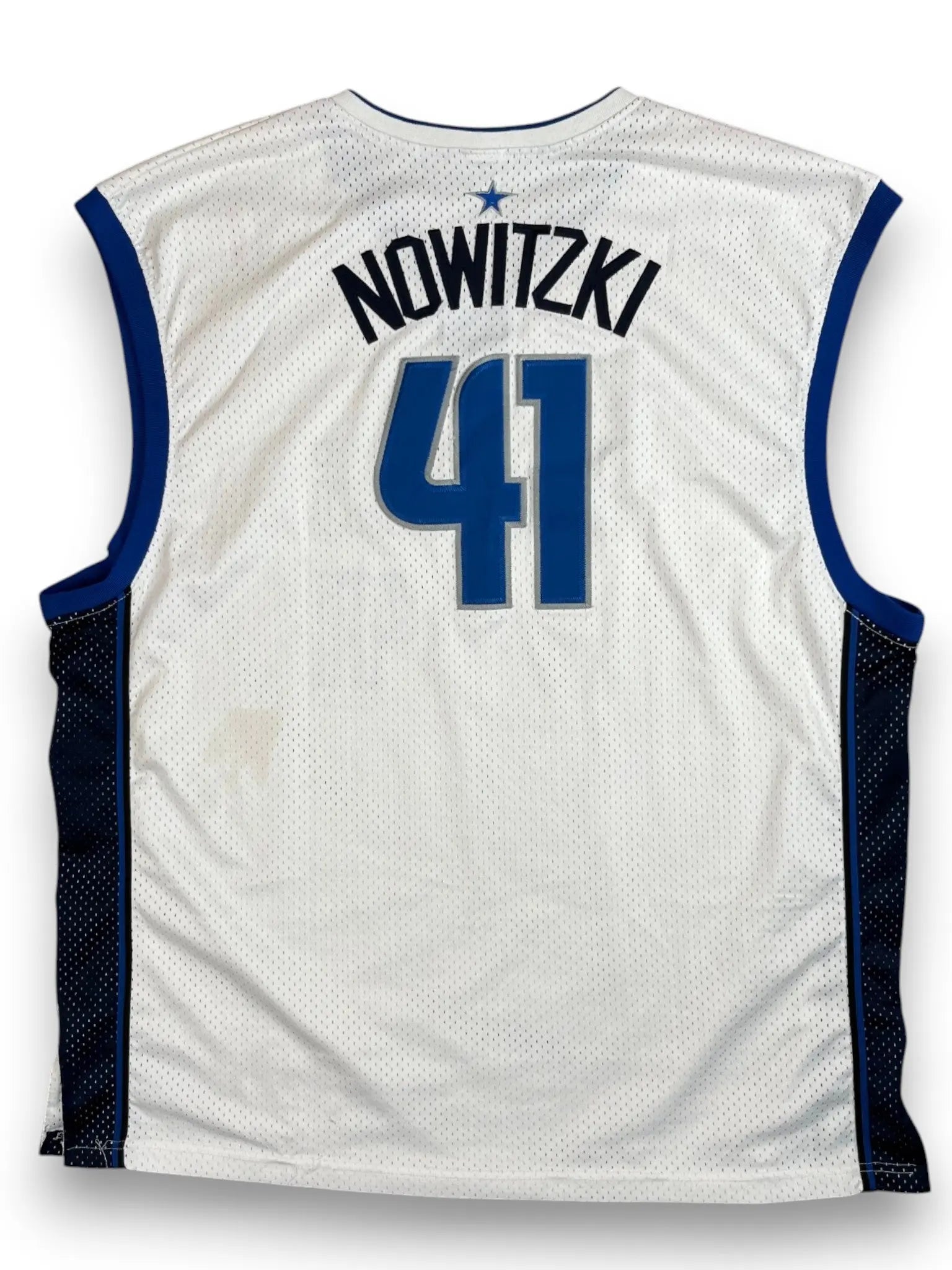 Dirk Nowitzki #41 - Dallas Mavericks Home 2002-2010 - Champion (XXL) - Maillot NBA