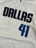 Dirk Nowitzki #41 - Dallas Mavericks Home 2002-2010 - Champion (XXL) - Maillot NBA