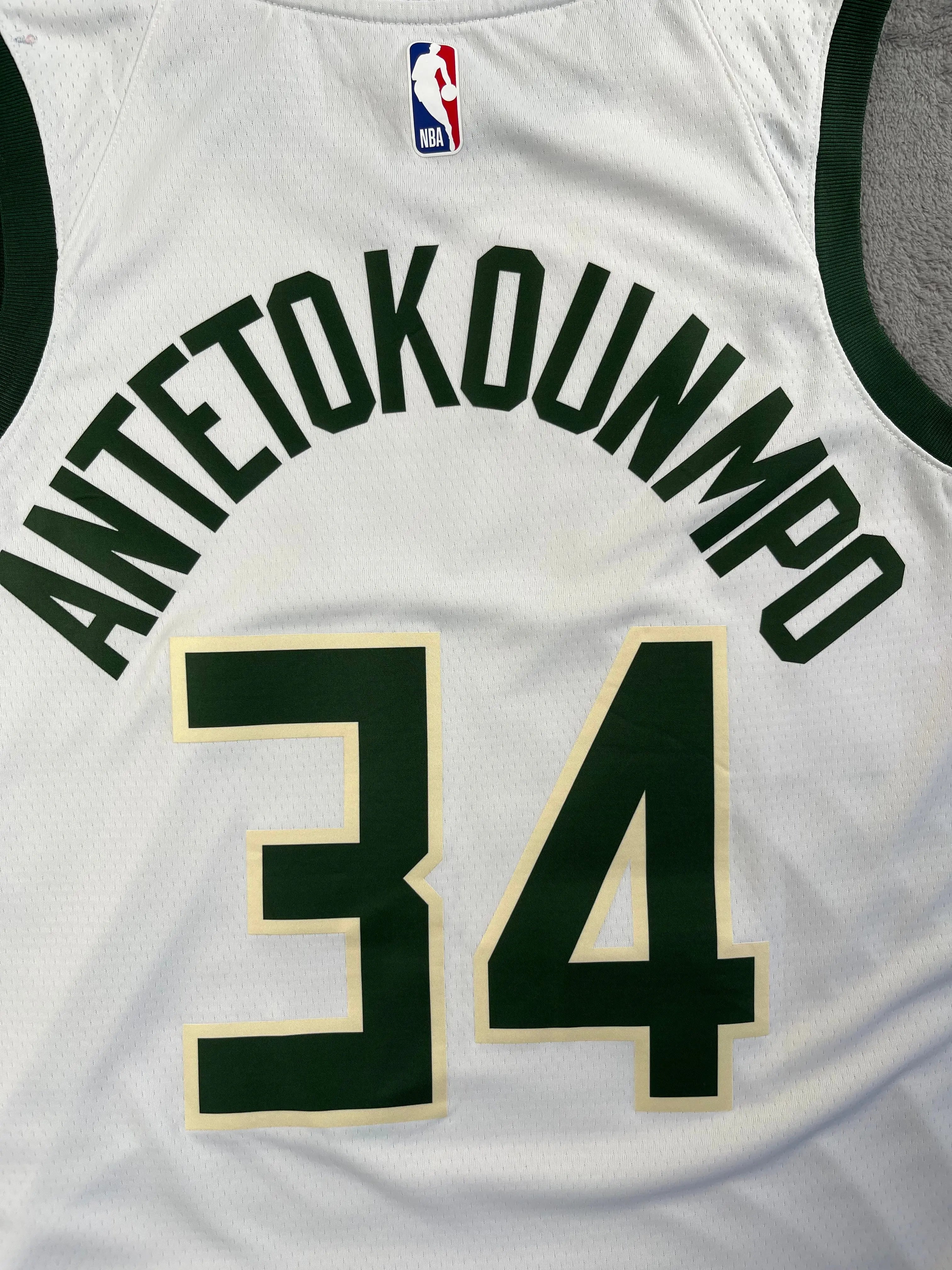 Giannis Antetokounmpo #34 - Milwaukee Bucks Association 2017-2025 - Nike (L) - Maillot NBA