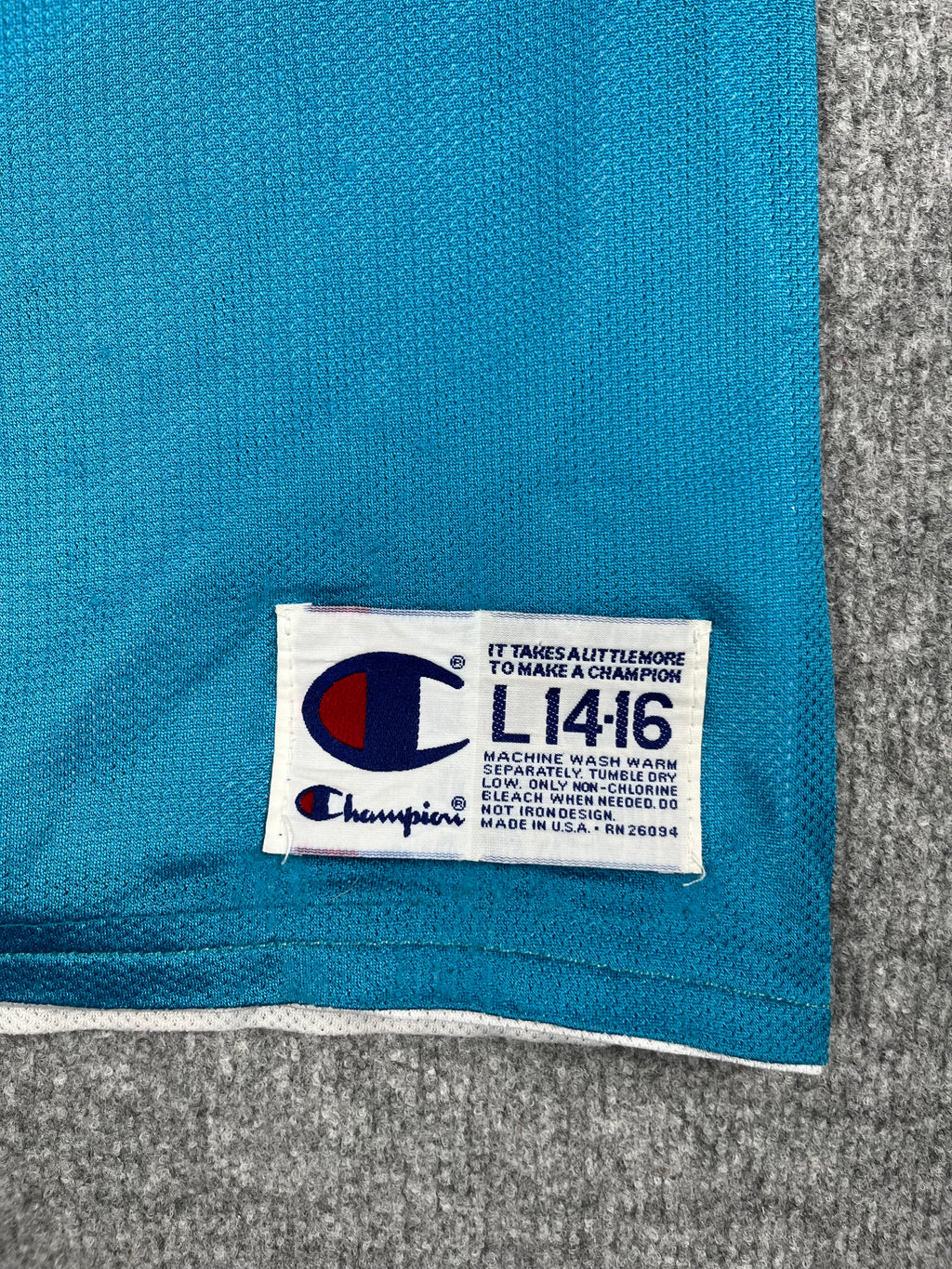 Grant Hill #33 - Detroit Pistons réversible 1997-2000 - Champion (XS) - Maillot NBA