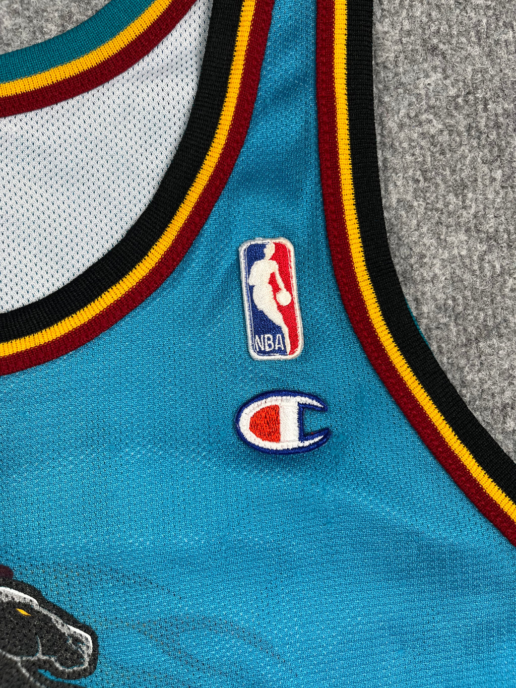Grant Hill #33 - Detroit Pistons réversible 1997-2000 - Champion (XS) - Maillot NBA