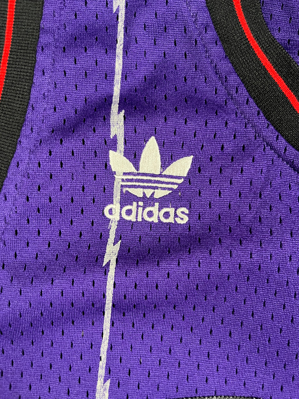 Marcus Camby #21 - Toronto Raptors Away 1997-1998 - Adidas Soul Swingman (M) - Maillot NBA