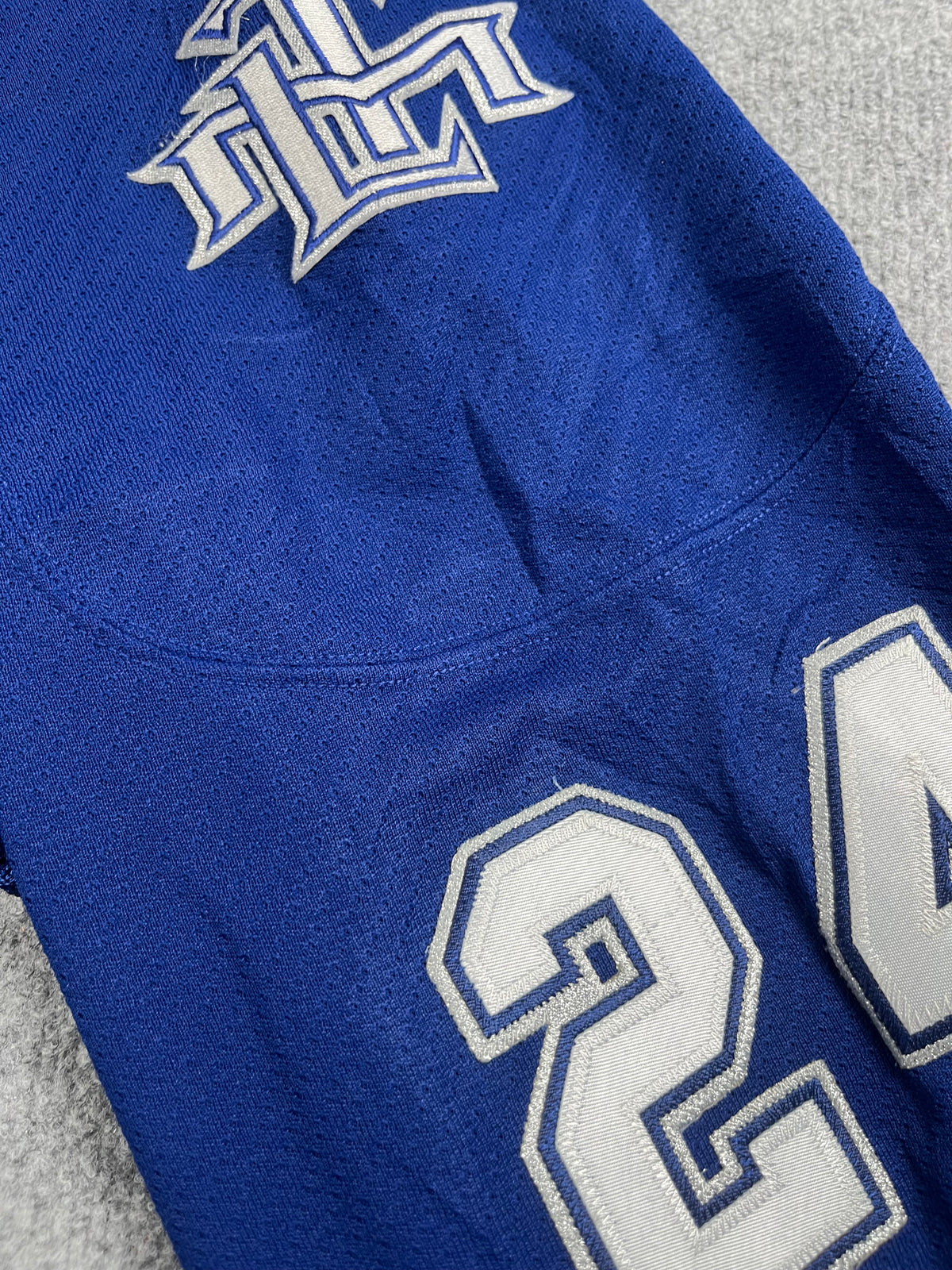 Bryan McCabe #24 - Toronto Maple Leafs Away 2000-2004 - Koho (L) - Maillot NHL