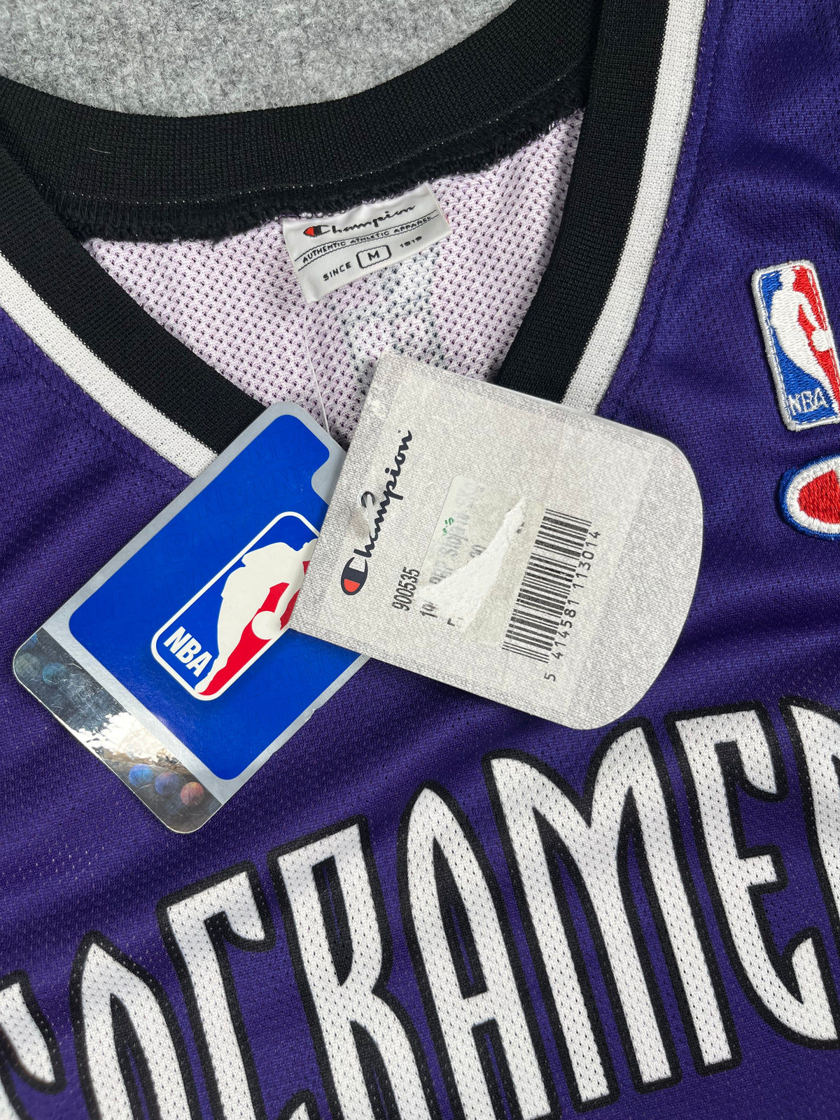 Peja Stojaković #16 - Sacramento Kings Away 2003-2006 - Champion (M) - Maillot NBA