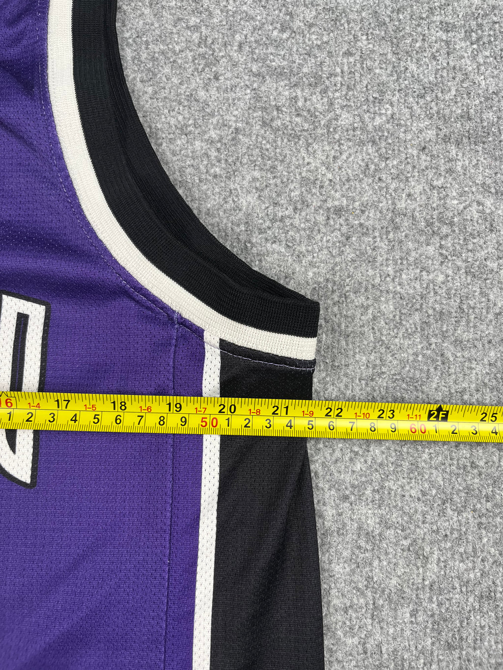 Chris Webber #4 - Sacramento Kings Away 2003-2005 - Champion (L) - Maillot NBA