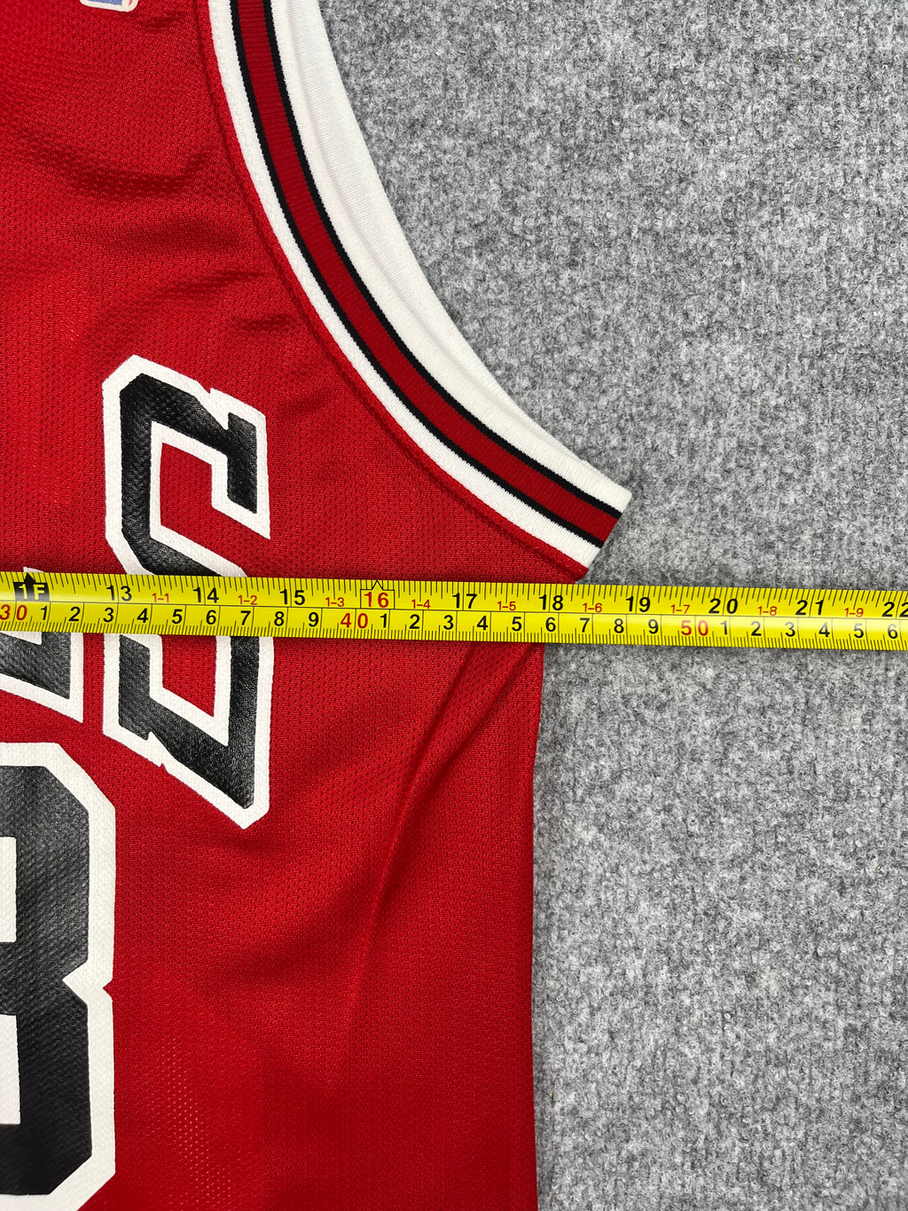 Michael Jordan #23 - Chicago Bulls Away 1989-1992 - Champion (S) - Maillot NBA