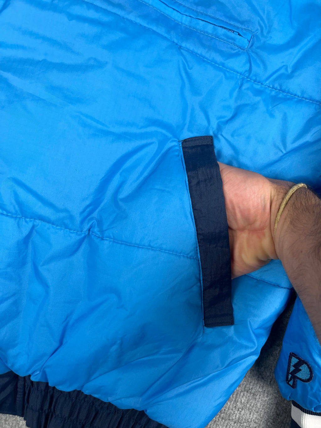 Veste vintage - Doudoune puffer épaisse réversible NCAA North Carolina Tar Heels - Pro Player (XL)