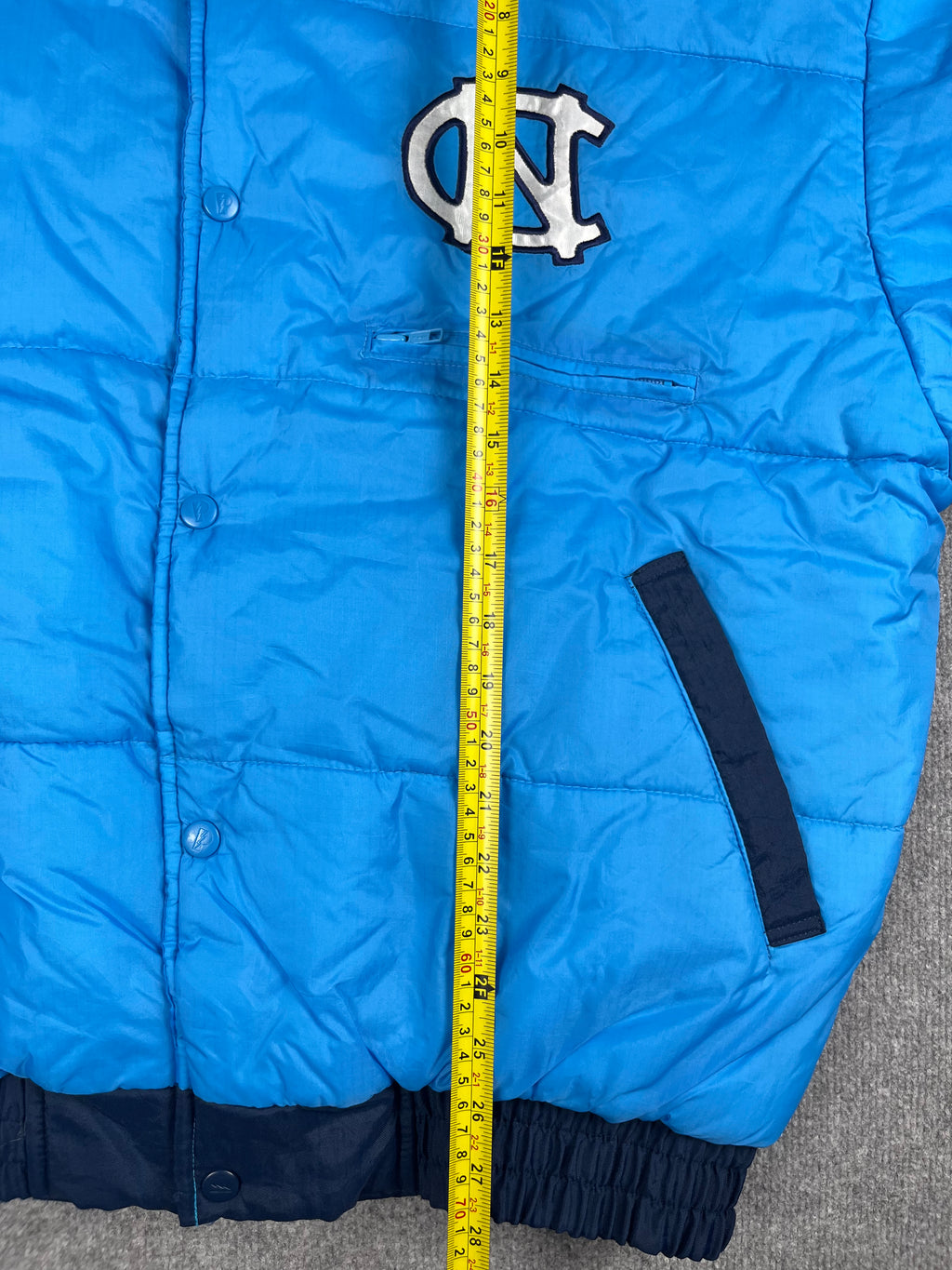 Veste vintage - Doudoune puffer épaisse réversible NCAA North Carolina Tar Heels - Pro Player (XL)