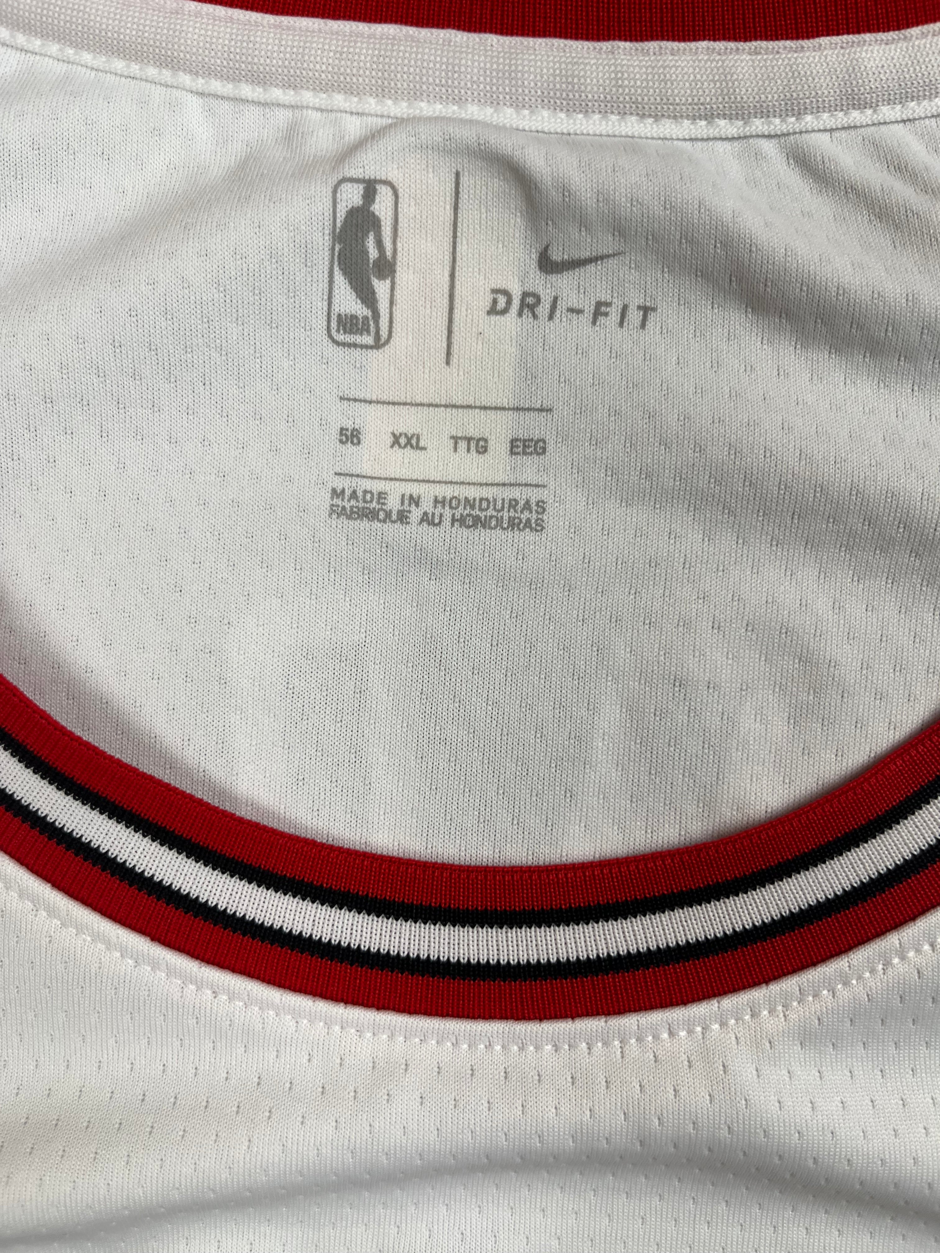 Michael Jordan #23 - Chicago Bulls Association/Home Réedition - Nike (XXL) Nike