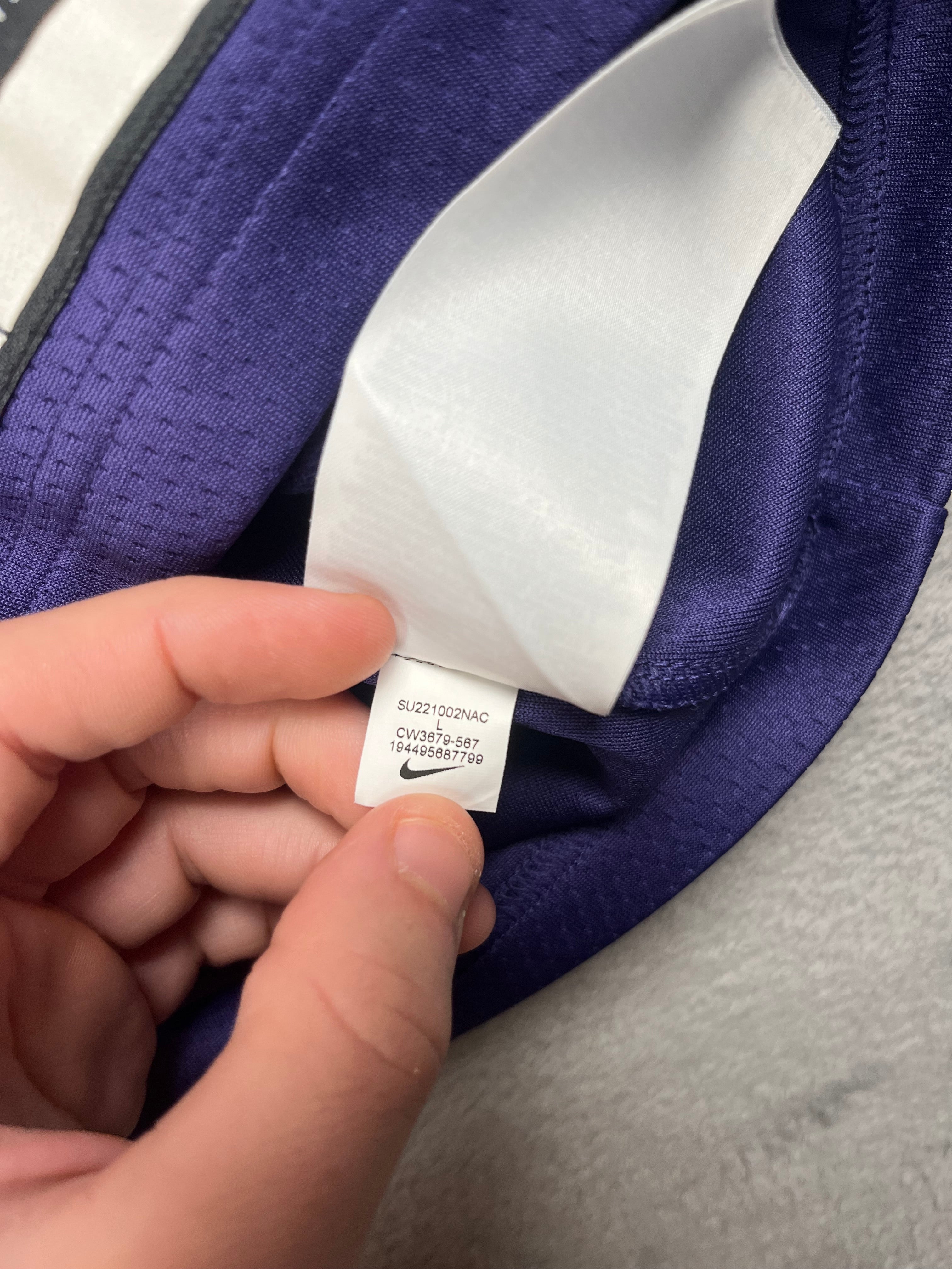 Devin Booker #1 - Phoenix Suns Icon 2018-2023 - Nike (L) Nike