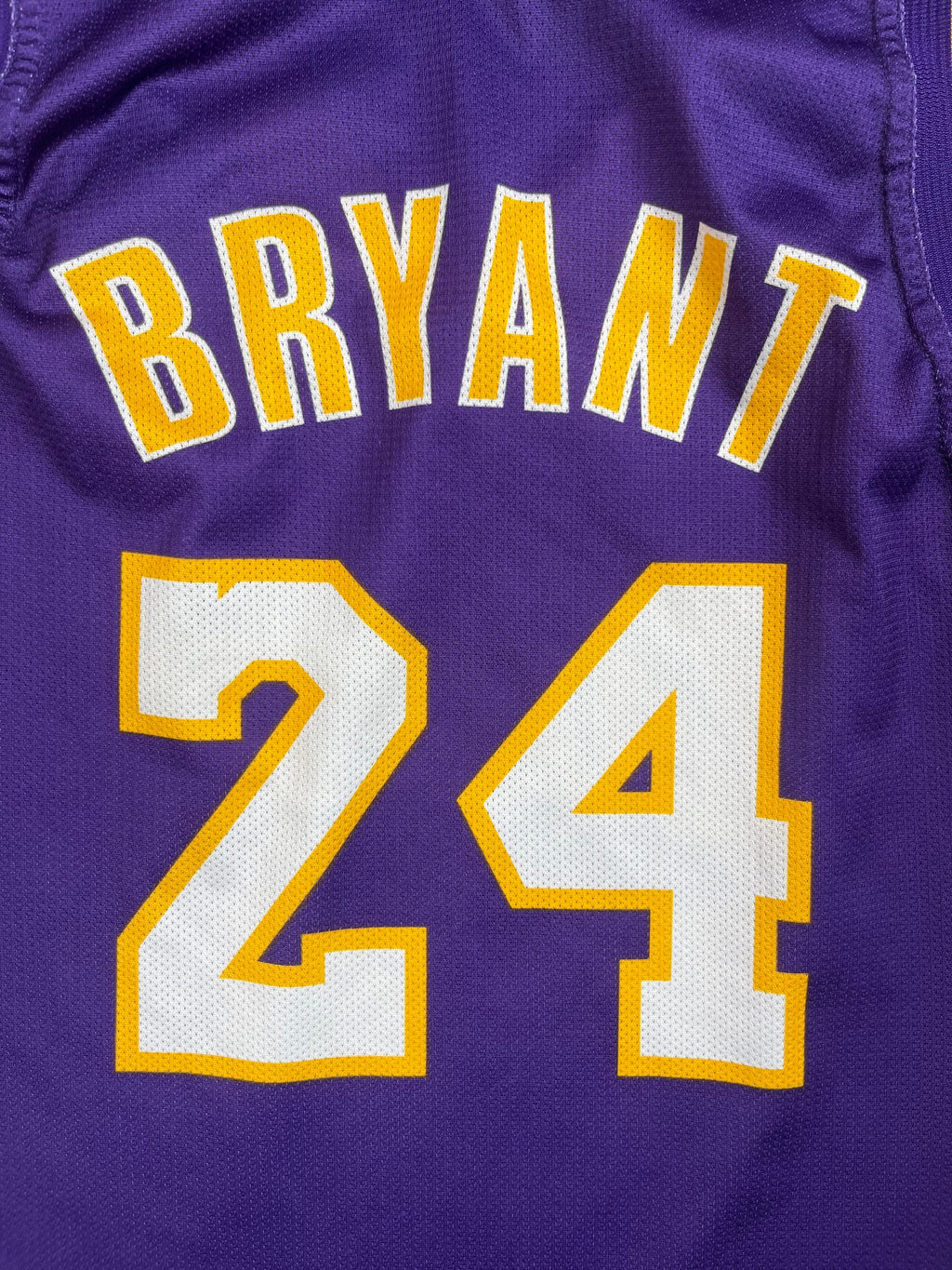 Kobe Bryant #24 - Los Angeles Lakers Away 2007-2010 - Champion (S) Champion