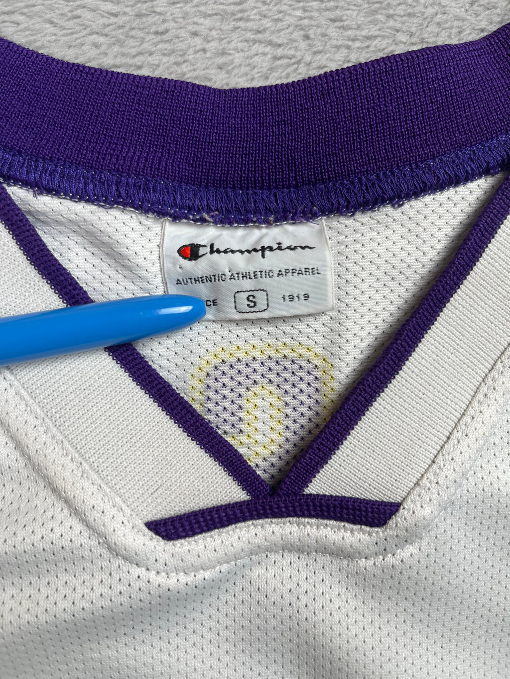 Pau Gasol #16 - Los Angeles Lakers Alternate 2008-2010 - Champion (S) Champion