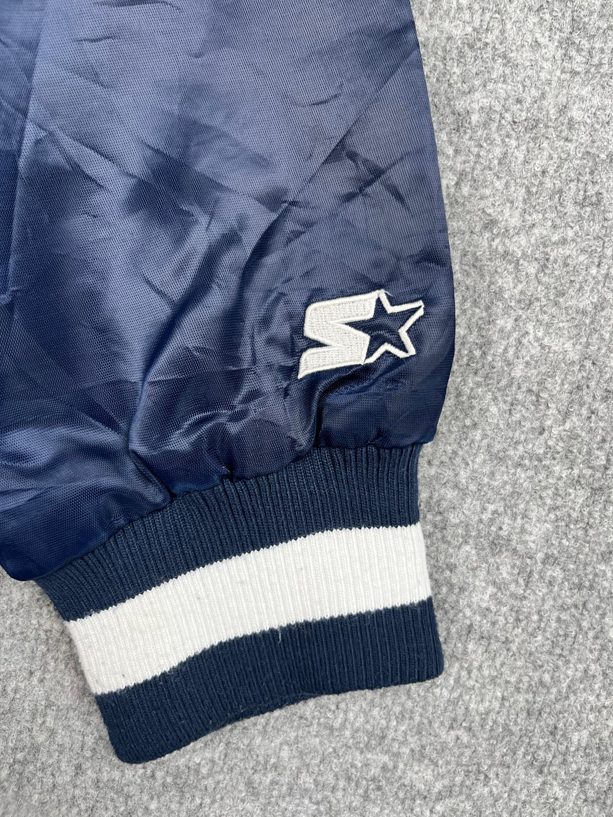 Veste vintage - Bomber teddy satin brodé NHL Toronto Maple Leafs - Starter (XL)
