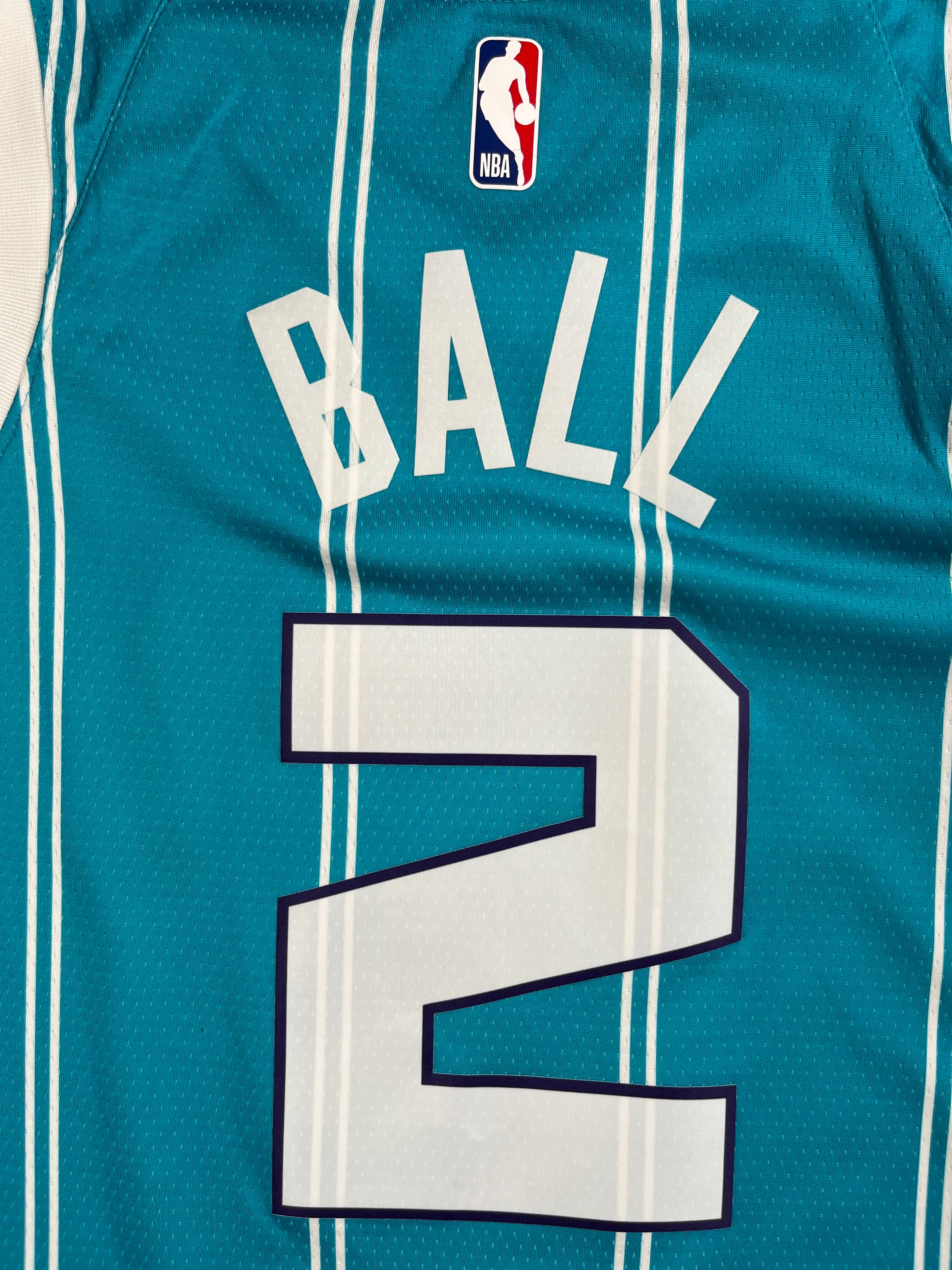 Lamelo Ball # 2 - Charlotte Hornets Away 2021-2025 - Jordan (M) - Maillot NBA Jordan