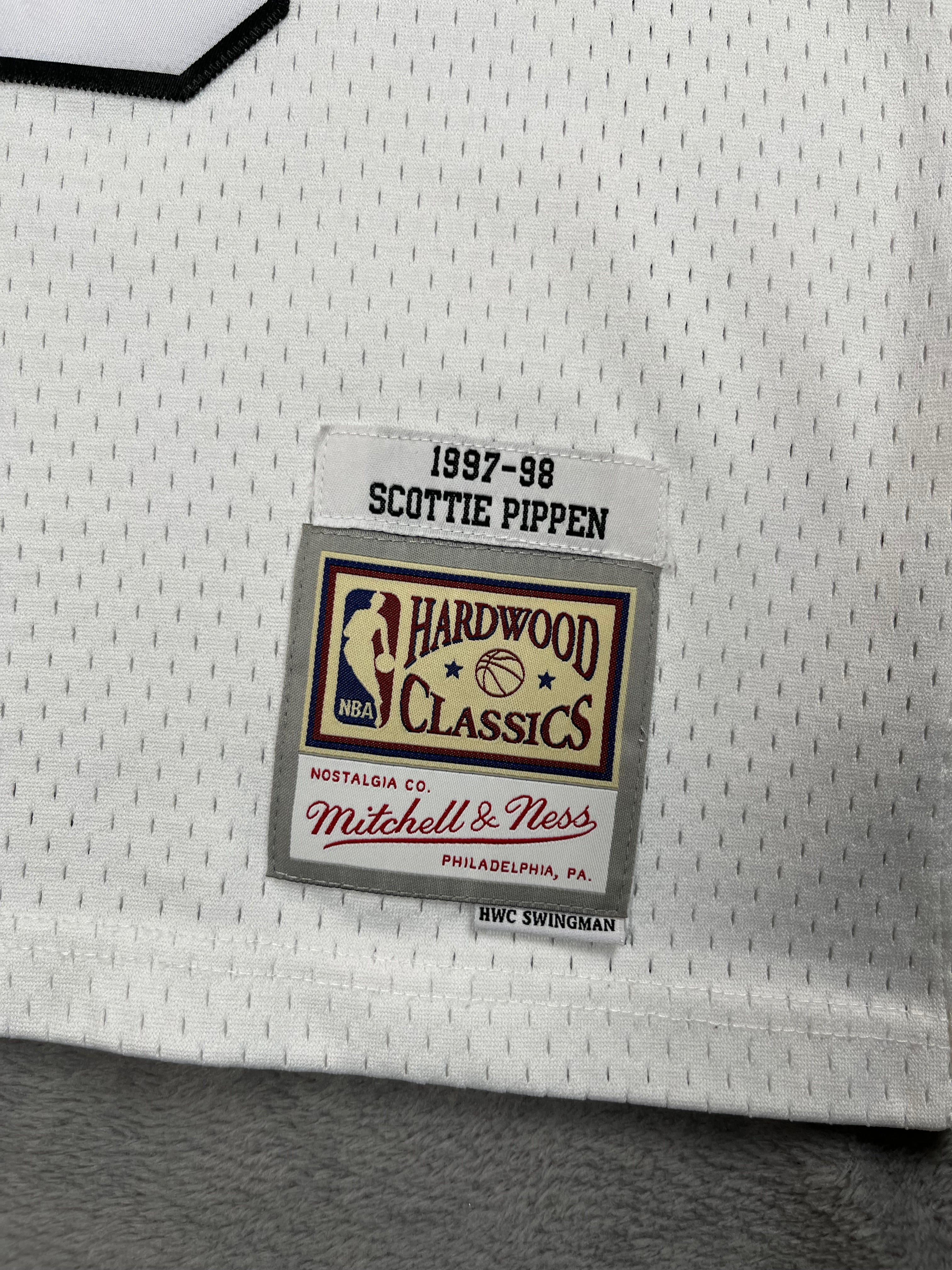 Scottie Pippen #33 - Chicago Bulls Full White - Mitchell & Ness (M) - Maillot NBA Mitchell & Ness