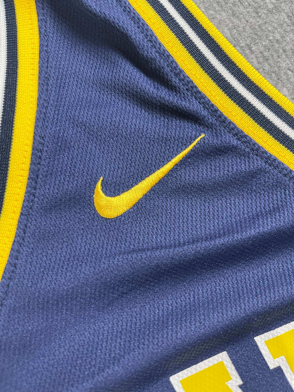 Jalen Rose #5 - Michigan Wolverines 1991-1994 NCAA - Nike (L) - Maillot NBA