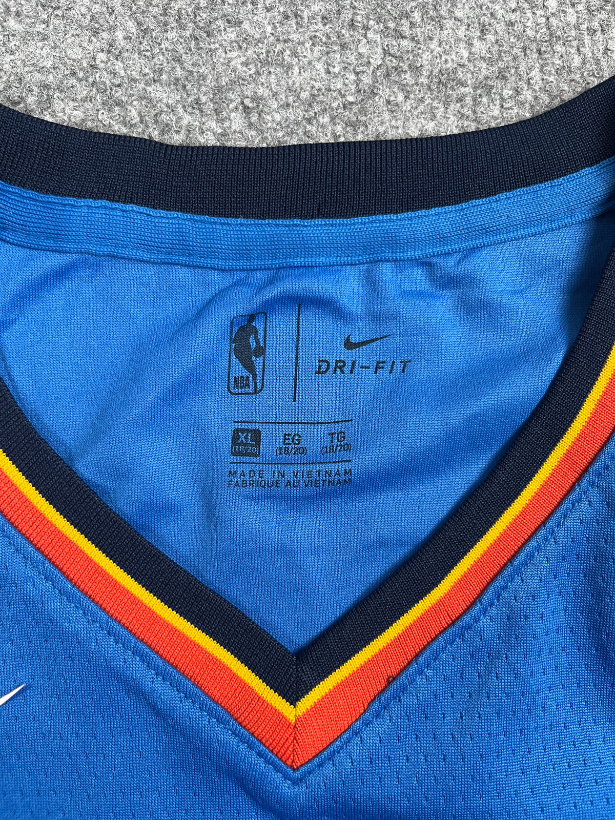 Josh Giddey #3 - Oklahoma City Thunder Home 2022-2024 - Nike (S) - Maillot NBA