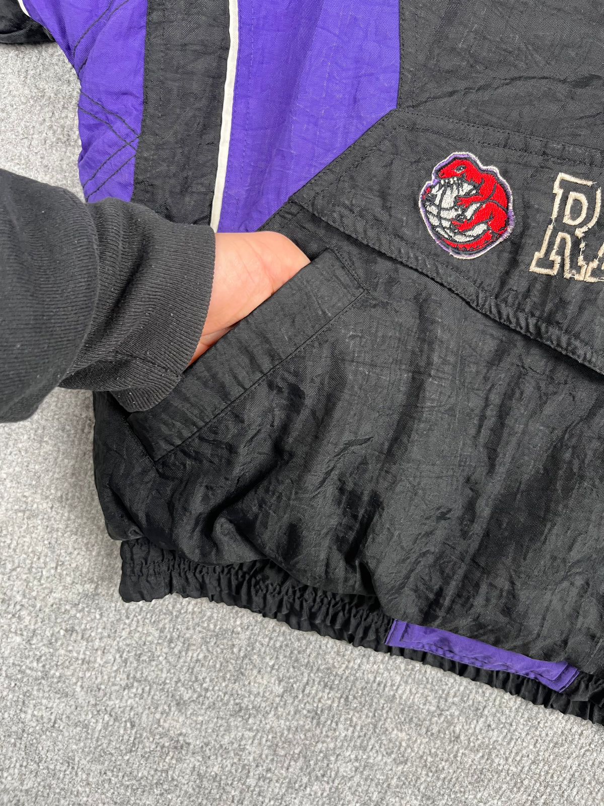 Veste vintage - Veste half zip pullover logo brodé NBA Toronto Raptors - Starter (S/M Femme)