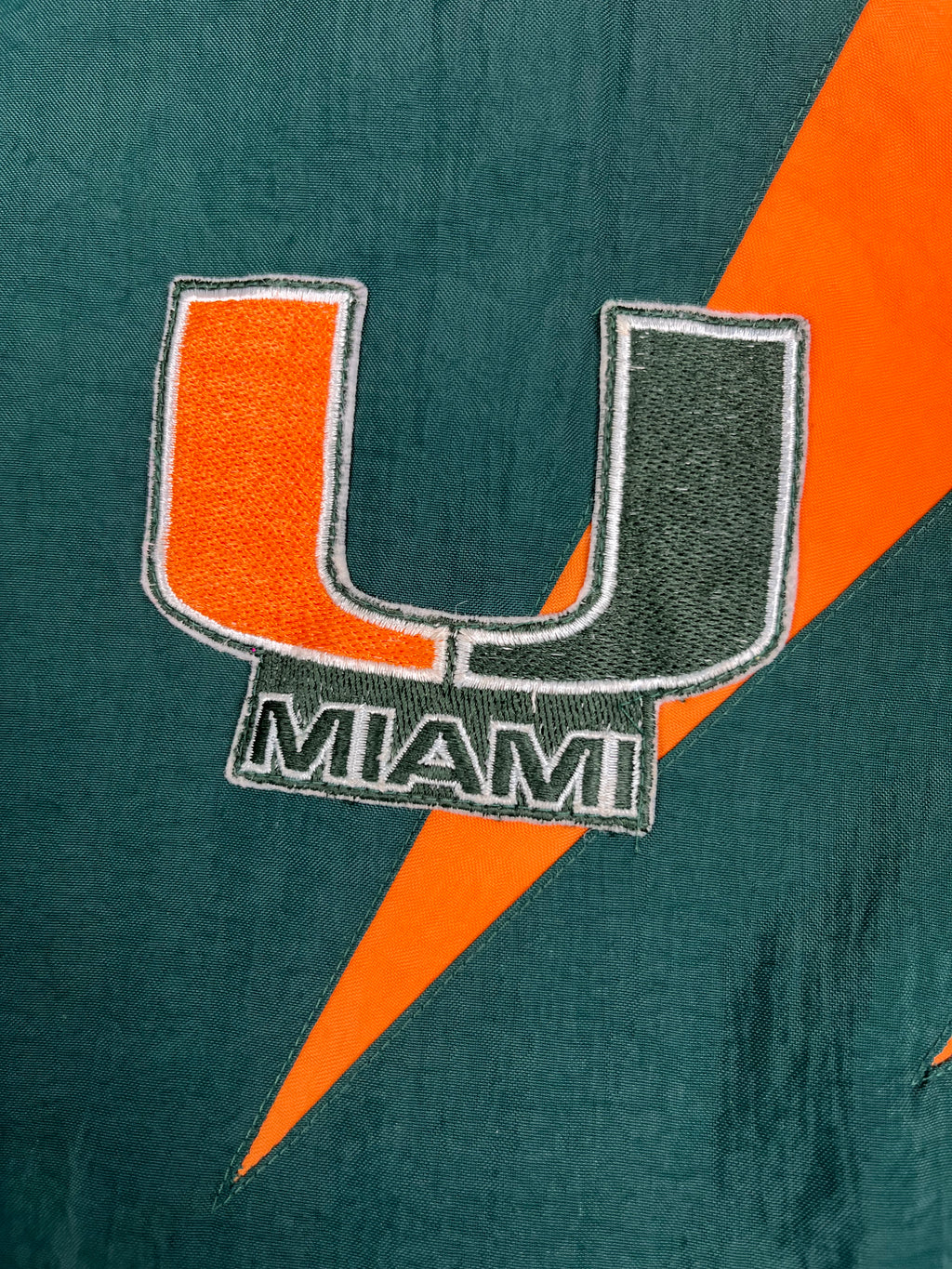 Veste vintage - Doudoune épaisse big logo brodé NCAA Miami Hurricanes - Apex One (L)