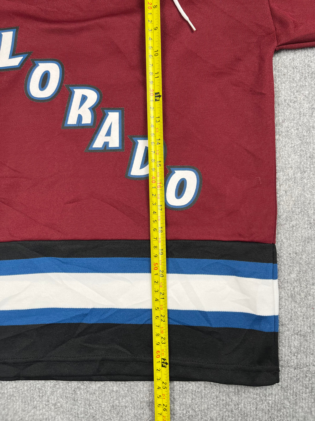 Joe Sakic #19 - Colorado Avalanche Third 2001-2006 - CCM (S) - Maillot NHL