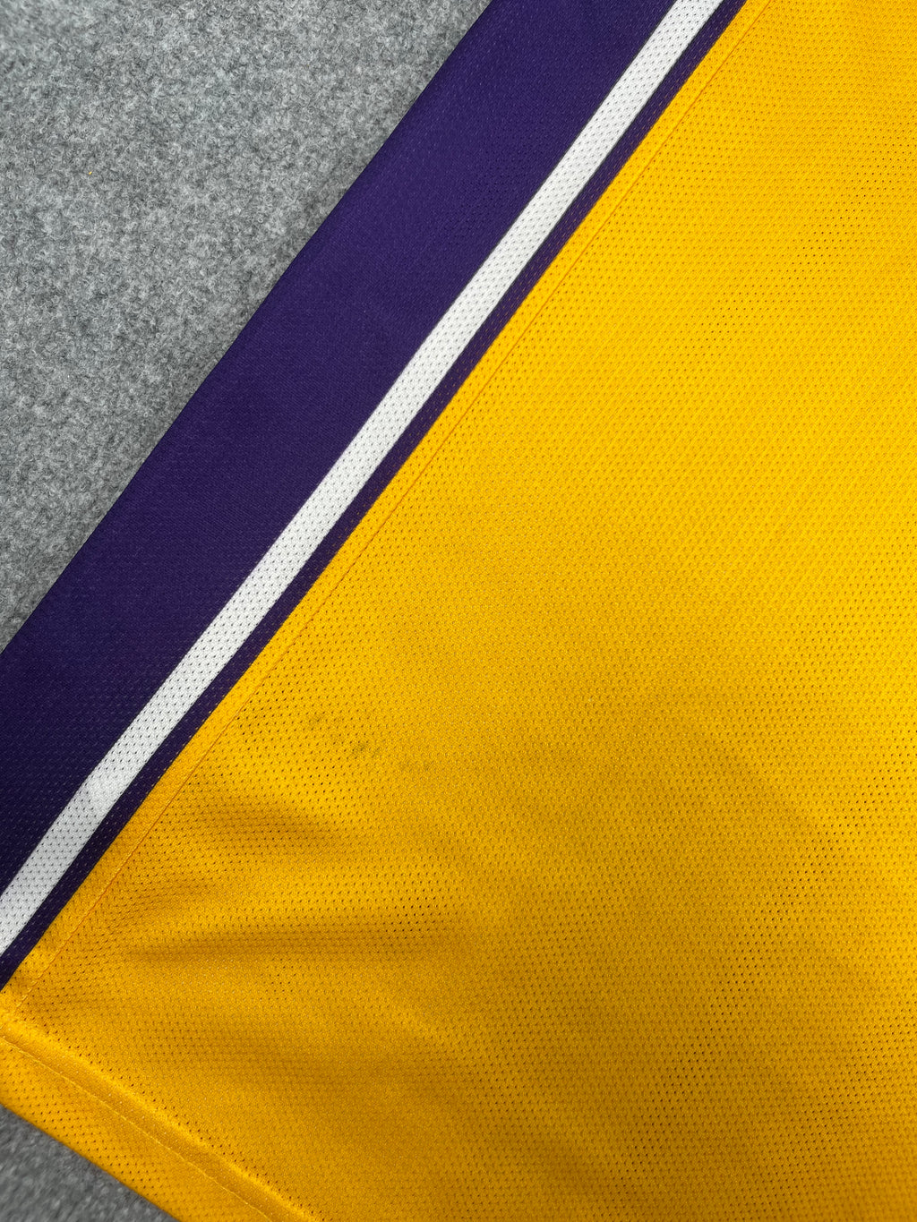 Kobe Bryant #8 - Los Angeles Lakers Home 2000-2006 - Champion (XXL) - Maillot NBA