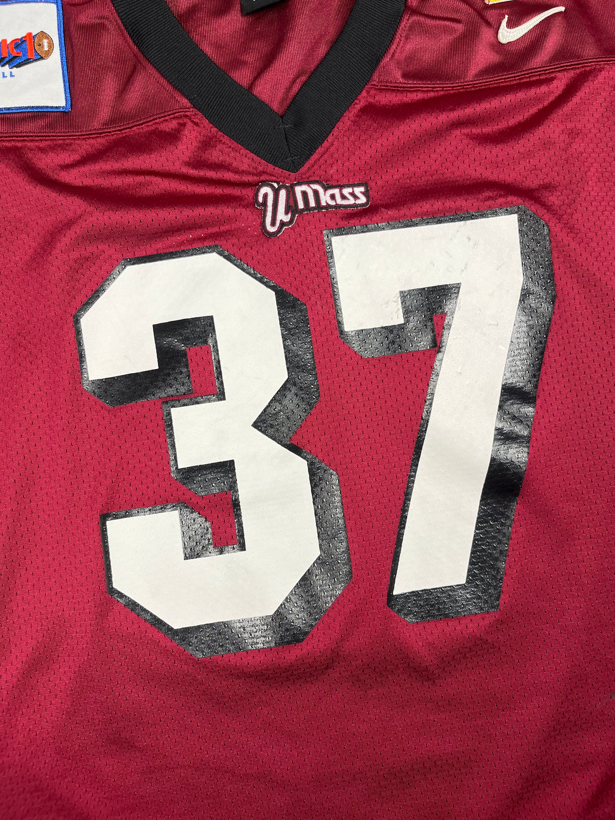 UMass Minutemen #37 - Maillot NCAA Massachusetts 2000's - Nike (XL) - Maillot NCAA