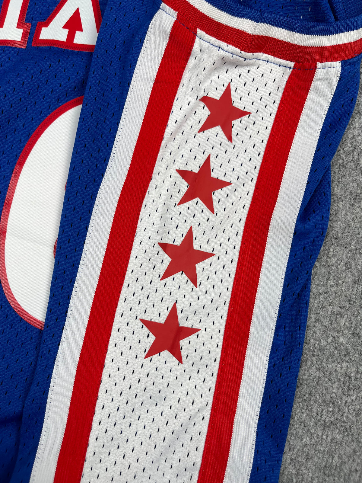 Julius Erving #6 - Philadelphie 76ers Away 1976-1977 - Mitchell & Ness (L) - Maillot NBA