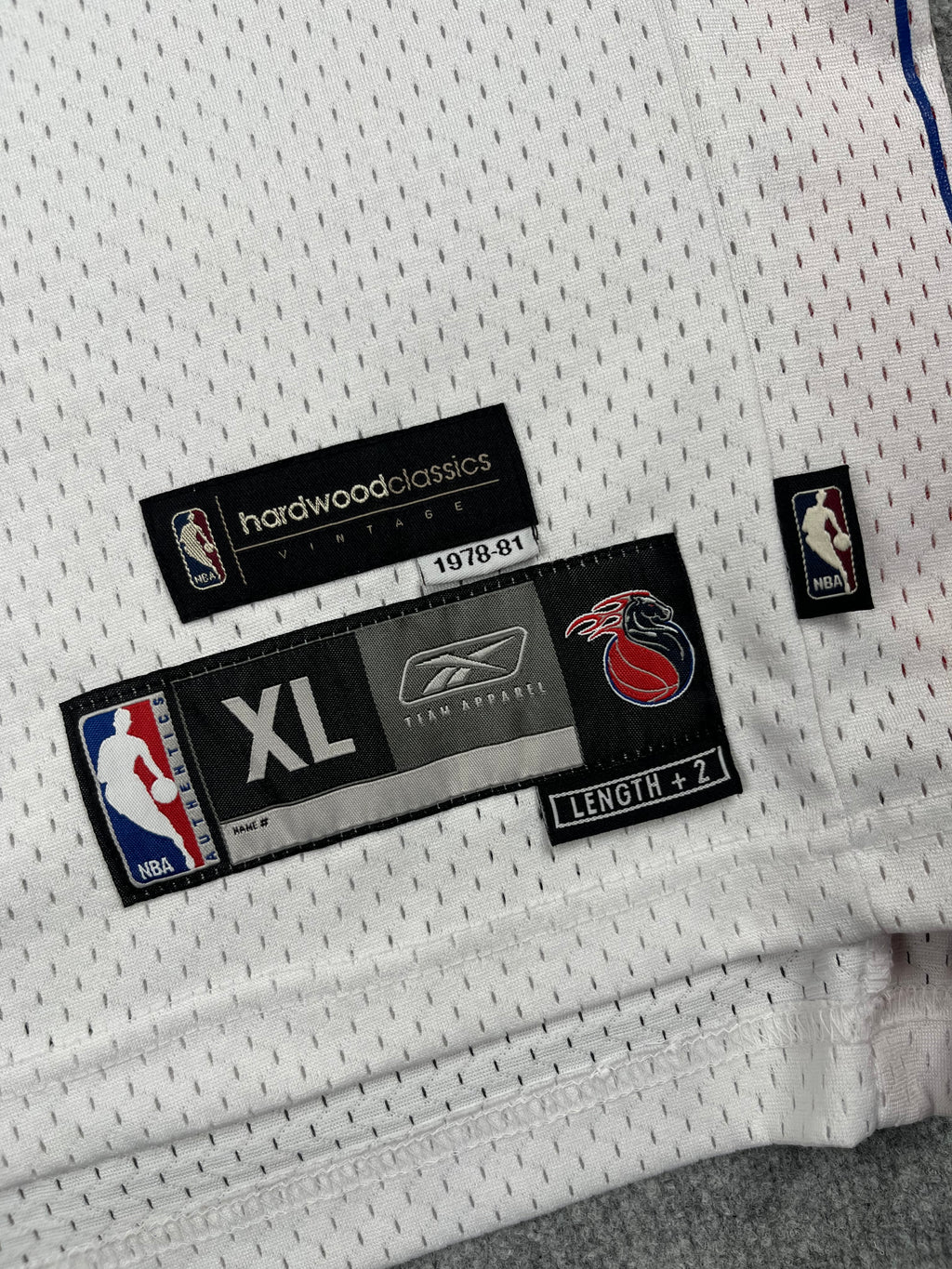 Richard "Rip" Hamilton #32 - Detroit Pistons Hardwood Classics 1978-1981 - Reebok (XL) - Maillot NBA