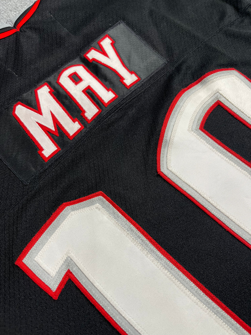 Brad May #10 - Buffalo Sabres Away 1997 - CCM (L/XL) - Maillot NHL