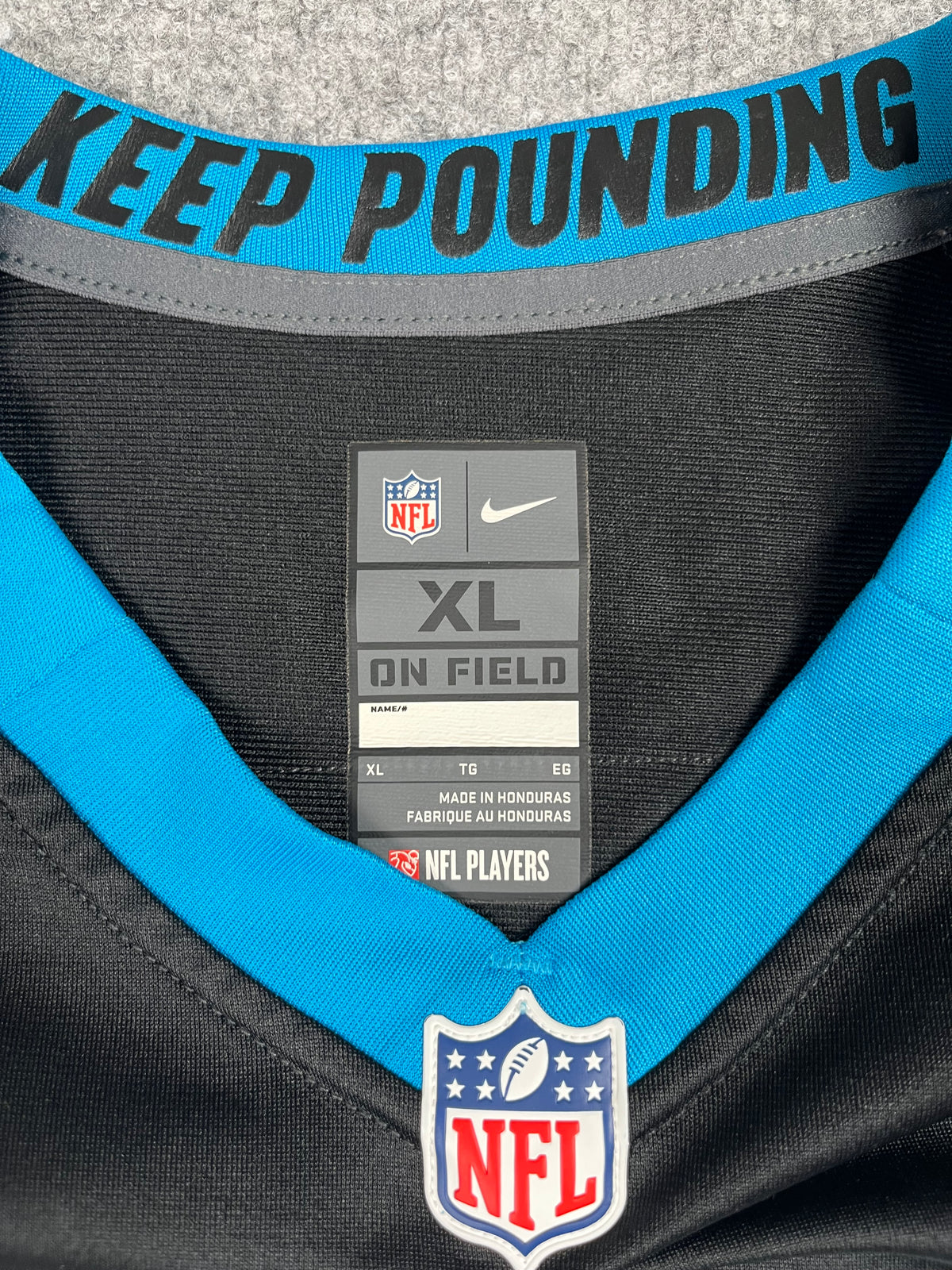 Christian McCaffrey #22 - Carolina Panthers Home 2017-2022 - Nike (XL) - Maillot NFL