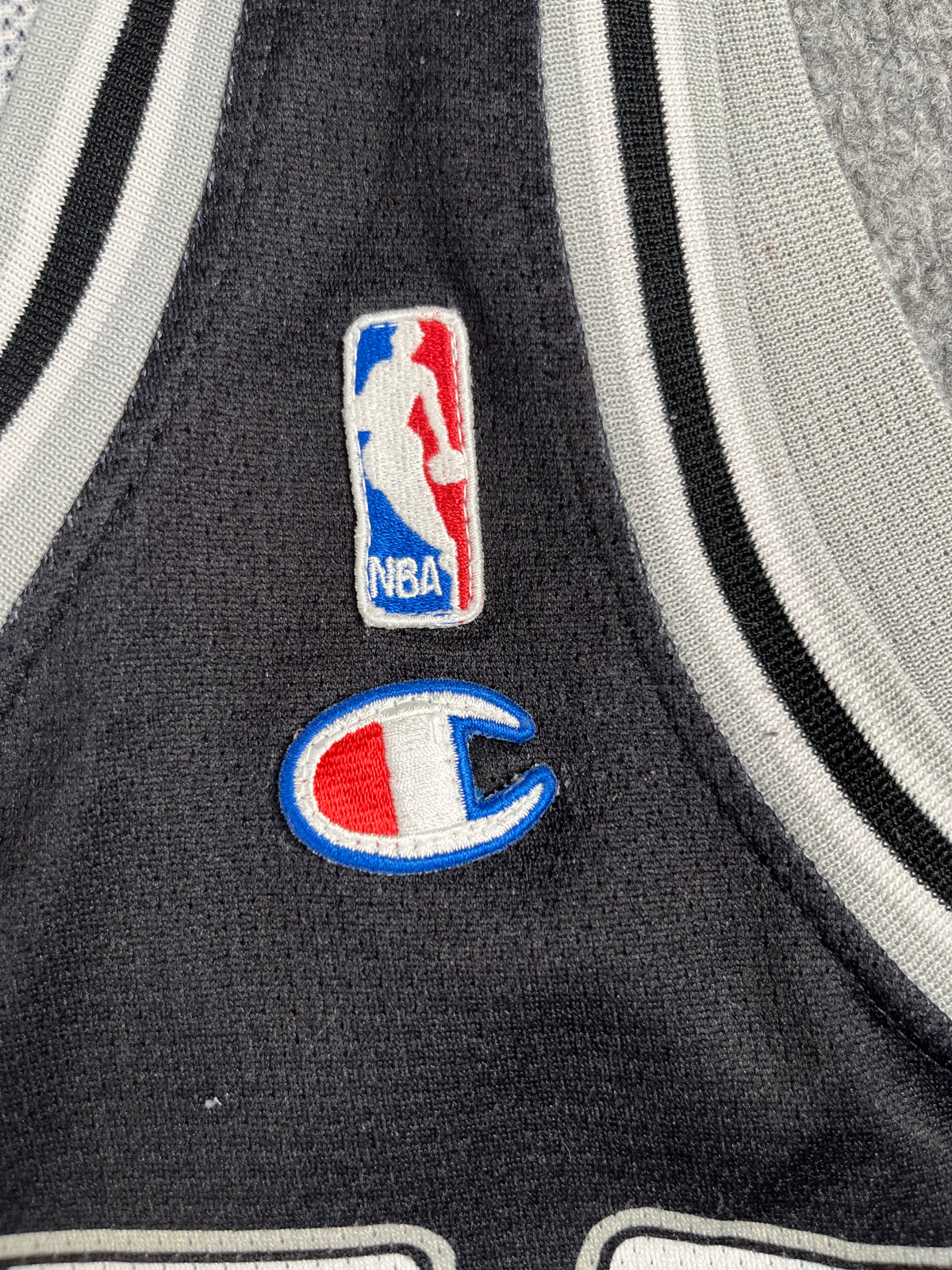 Tony Parker #9 - San Antonio Spurs Away 2002-2010 - Champion (M) - Maillot NBA