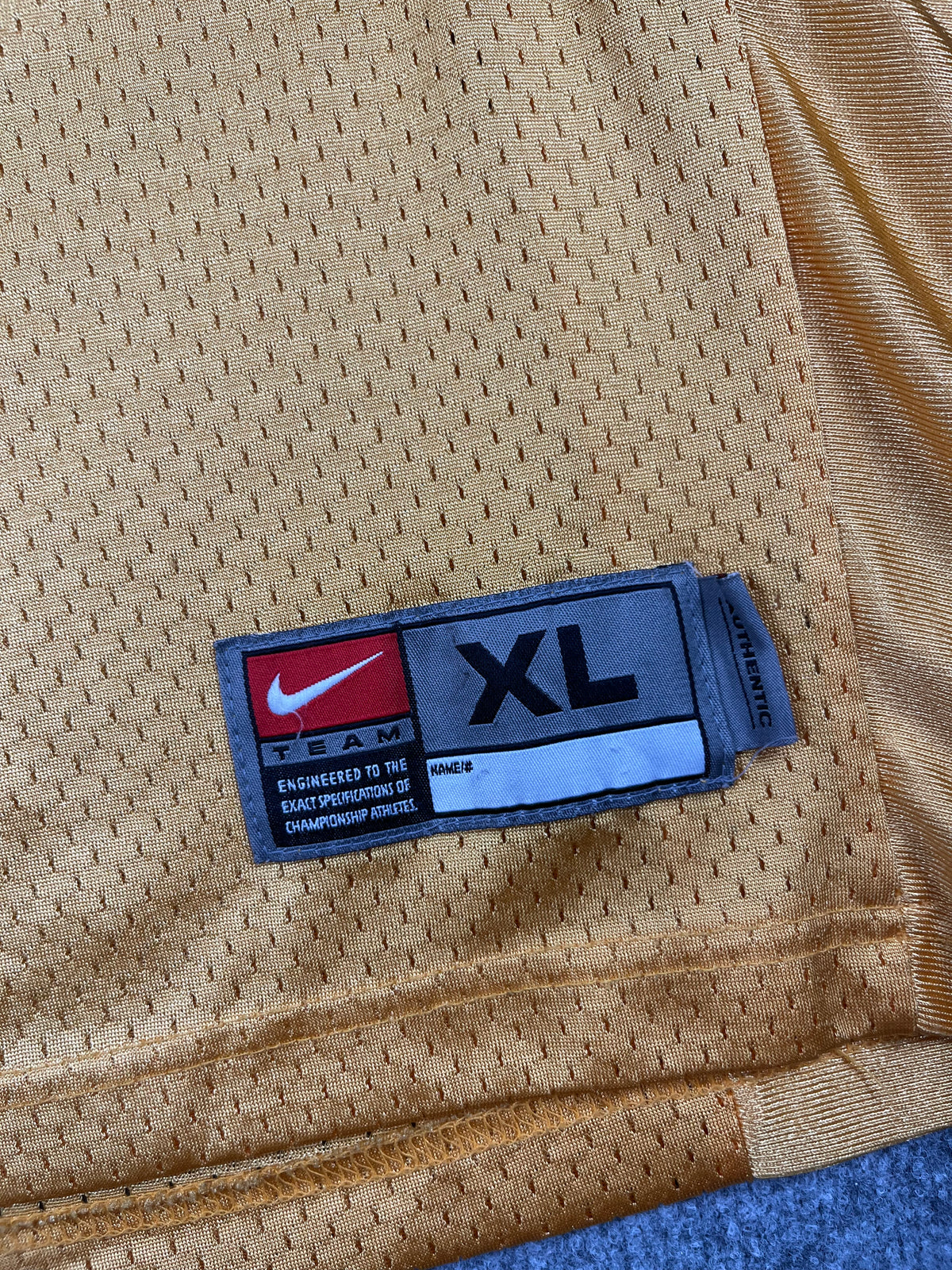 West Virginia Mountaineers #10 - Maillot NCAA Away 2000's - Nike (XL) - Maillot NCAA
