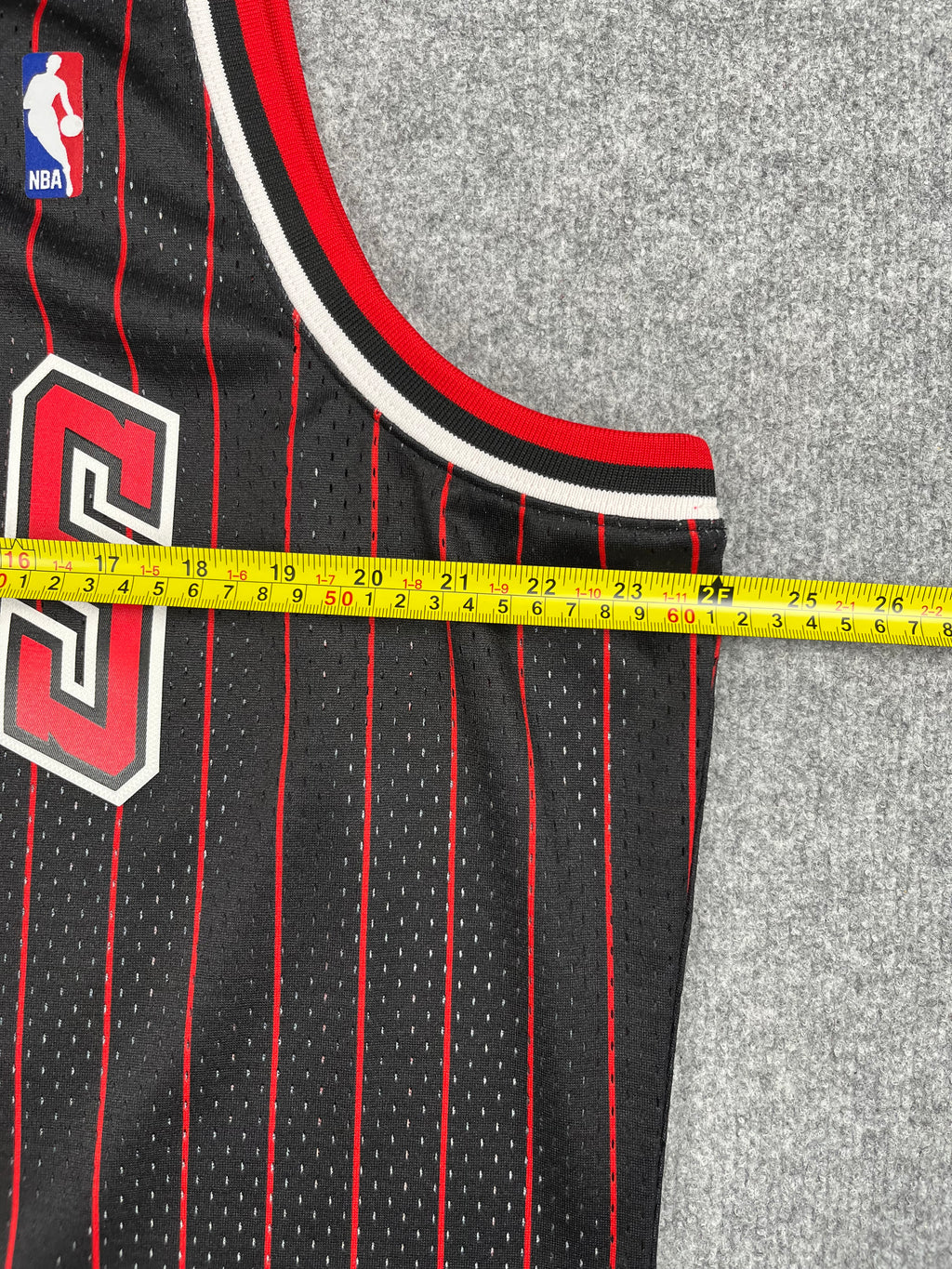 Dennis Rodman #91 - Chicago Bulls Alternate 1995-1996 - Mitchell & Ness (XL) - Maillot NBA