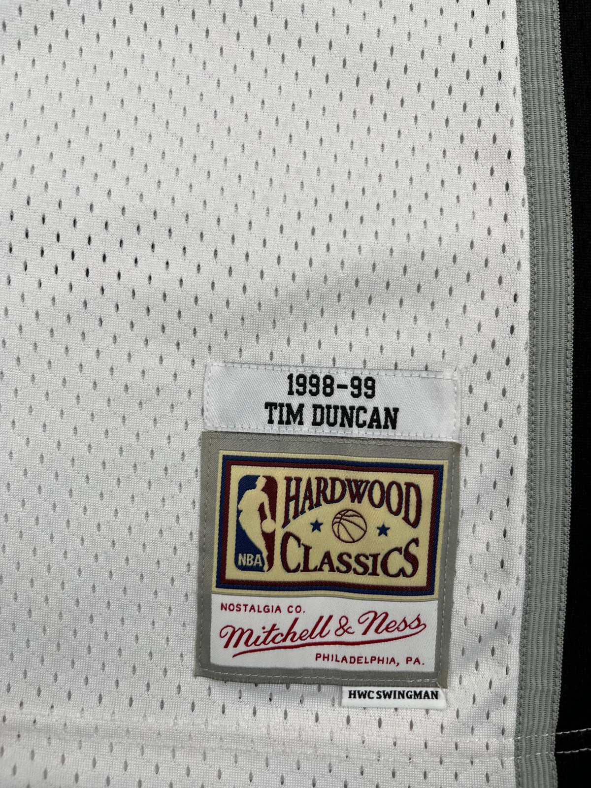 Tim Duncan #21 - San Antonio Spurs Home 1998-1999 - Mitchell & Ness (XL) - Maillot NBA
