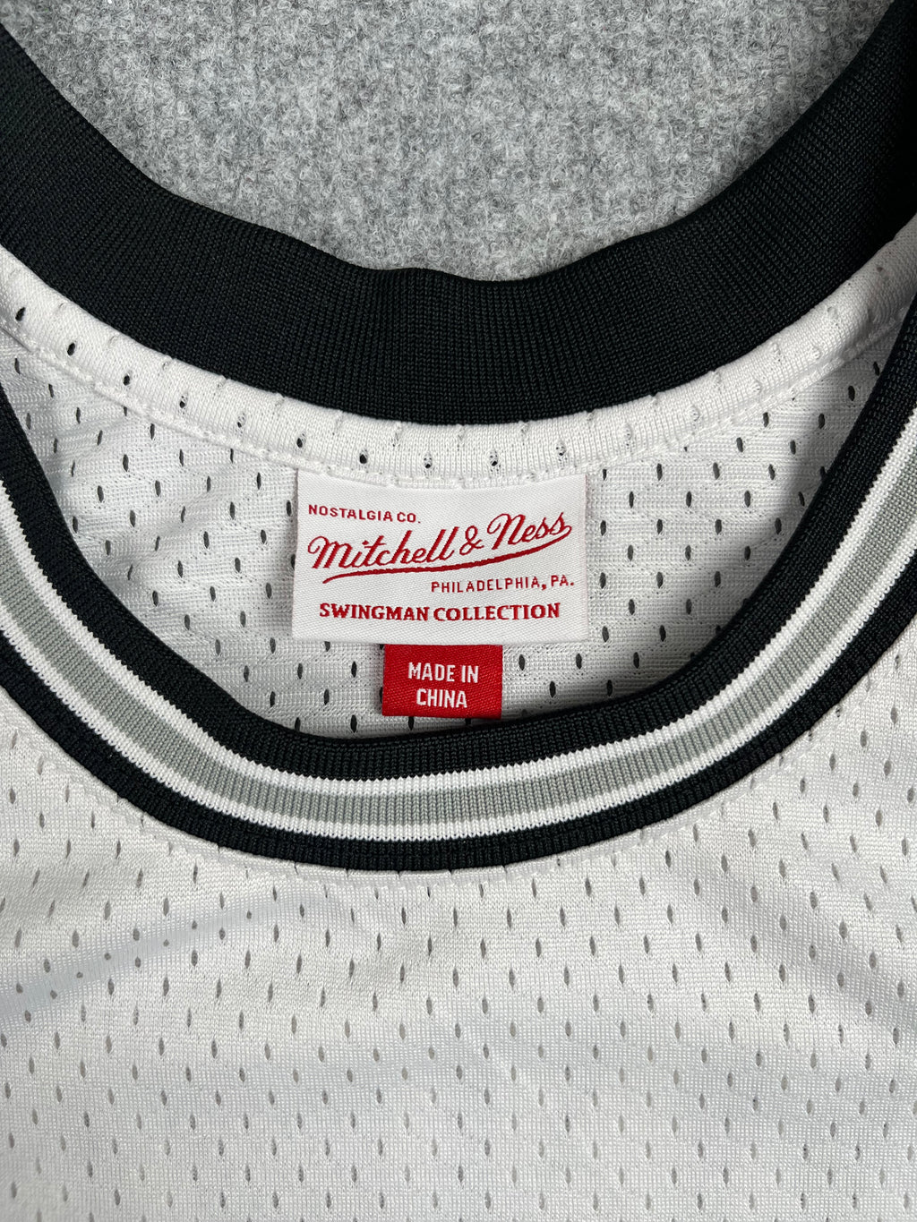 Tim Duncan #21 - San Antonio Spurs Home 1998-1999 - Mitchell & Ness (XL) - Maillot NBA