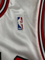 Derrick Rose #1 - Chicago Bulls Home 2009-2016 - Adidas (S) Adidas