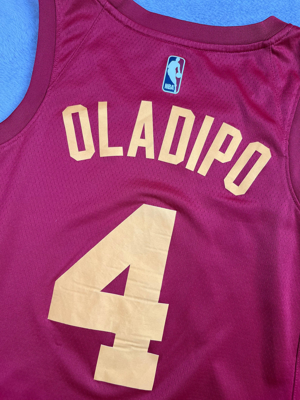 Victor Oladipo #4 - Indiana Pacers Classic "Hickory" 2018-2019 - Nike (S) Nike