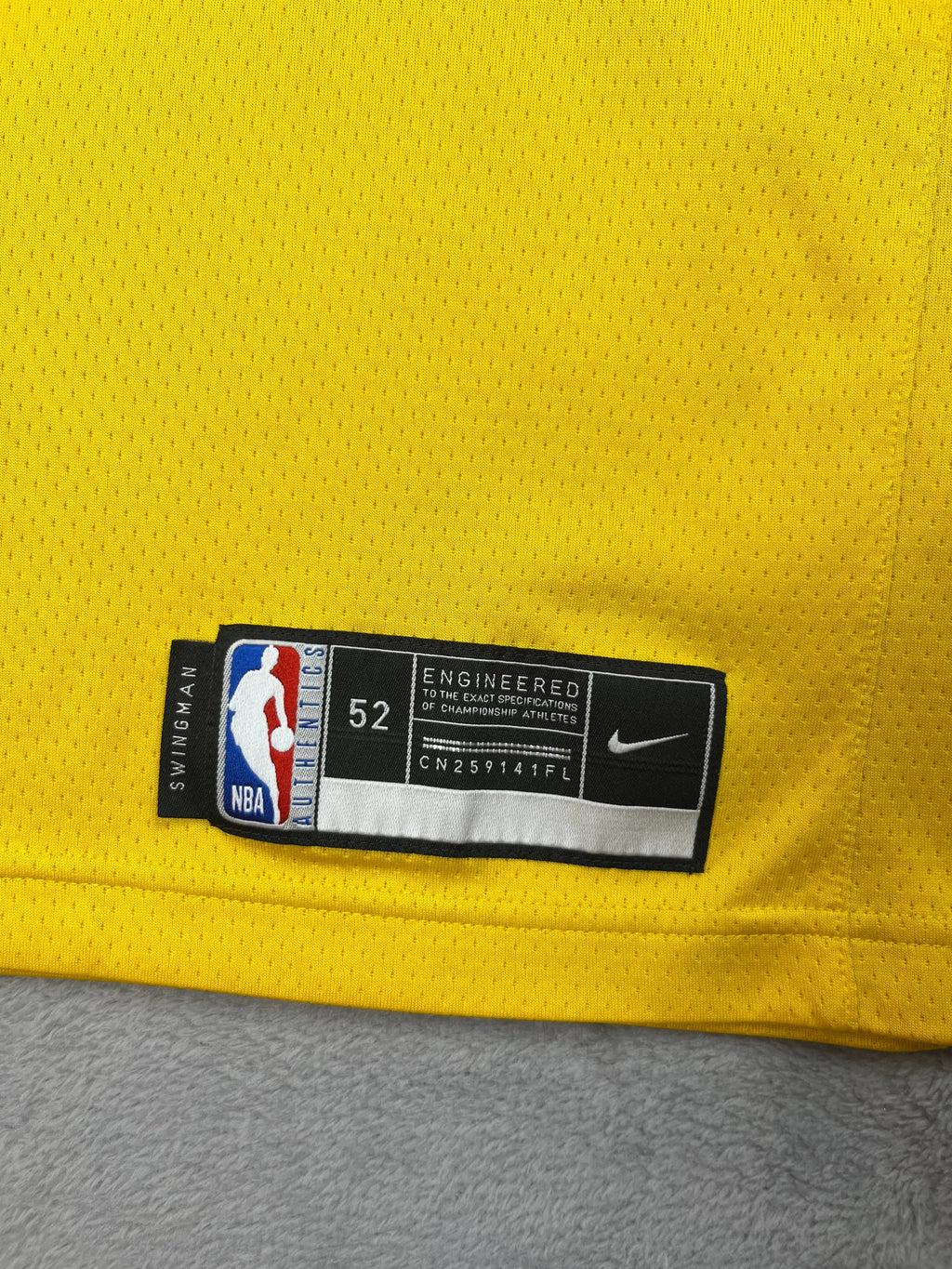 LeBron James #6 - Los Angeles Lakers Icon 2021-2023 - Nike (XL) Nike