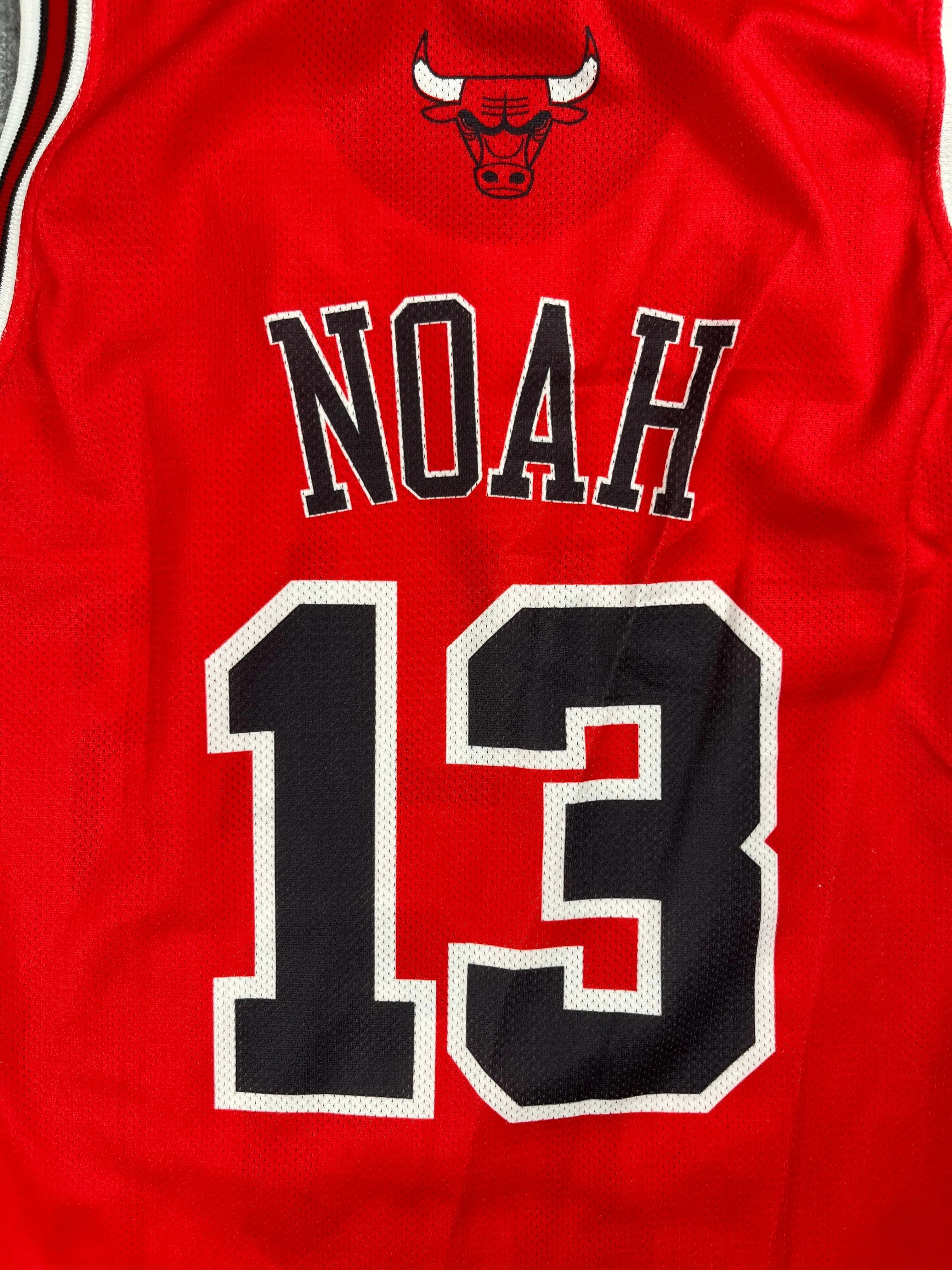 Joakim Noah #13 - Chicago Bulls Away 2008-2010 - Champion (L) - Maillot NBA