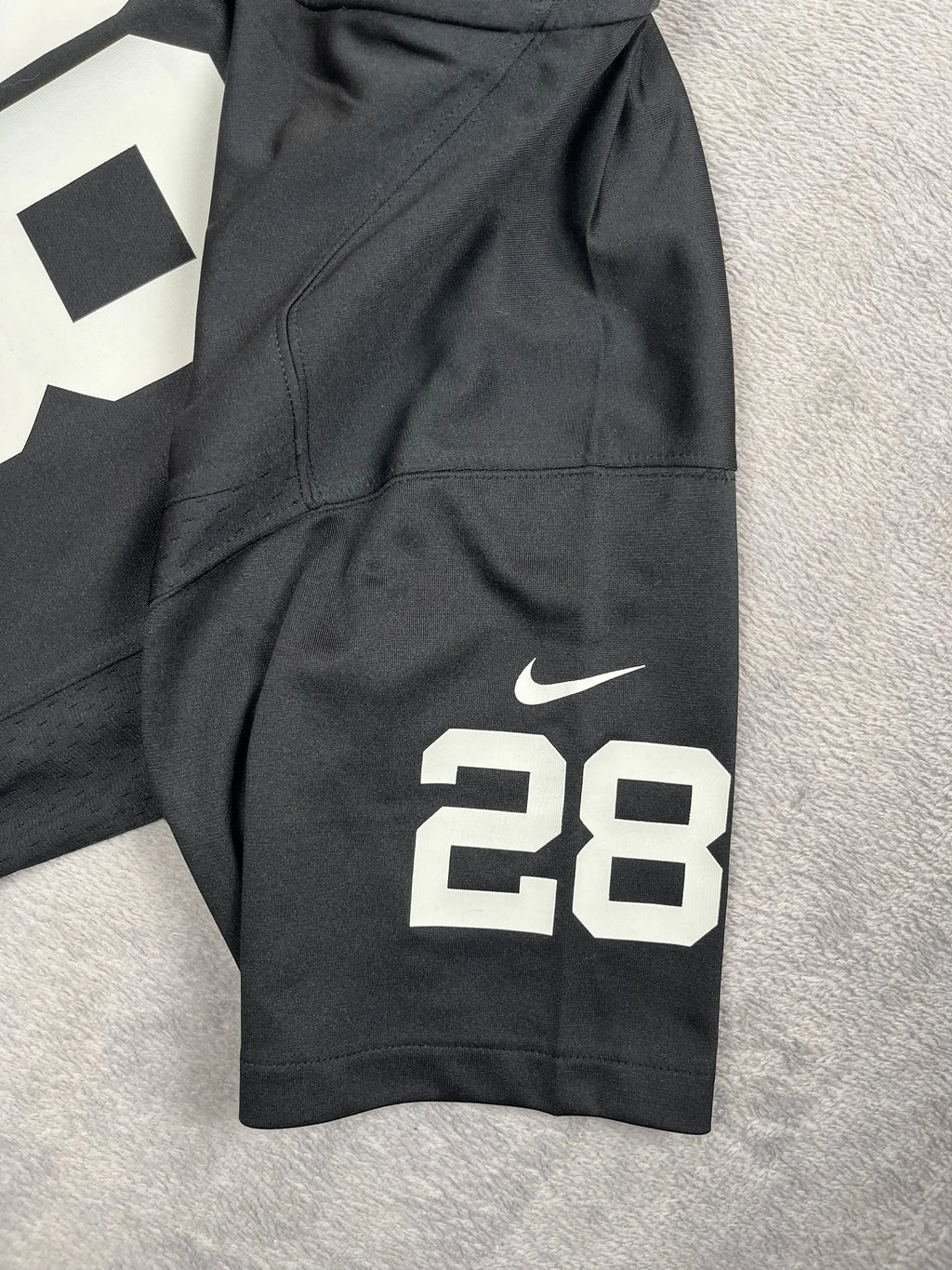 Josh Jacobs #28 - Oakland/Las Vegas Raiders 2019-2023 - Nike (S) (XL Youth) - Maillot NFL Nike