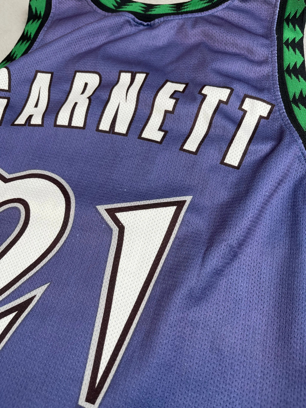 Kevin Garnett #21 - Minnesota Timberwolves Away 1997-2007 - Champion (S) - Maillot NBA