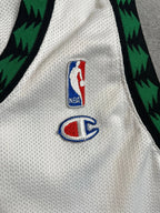 Kevin Garnett #21 - Minnesota Timberwolves Home 1997-2007 - Champion (XXL) - Maillot NBA Champion