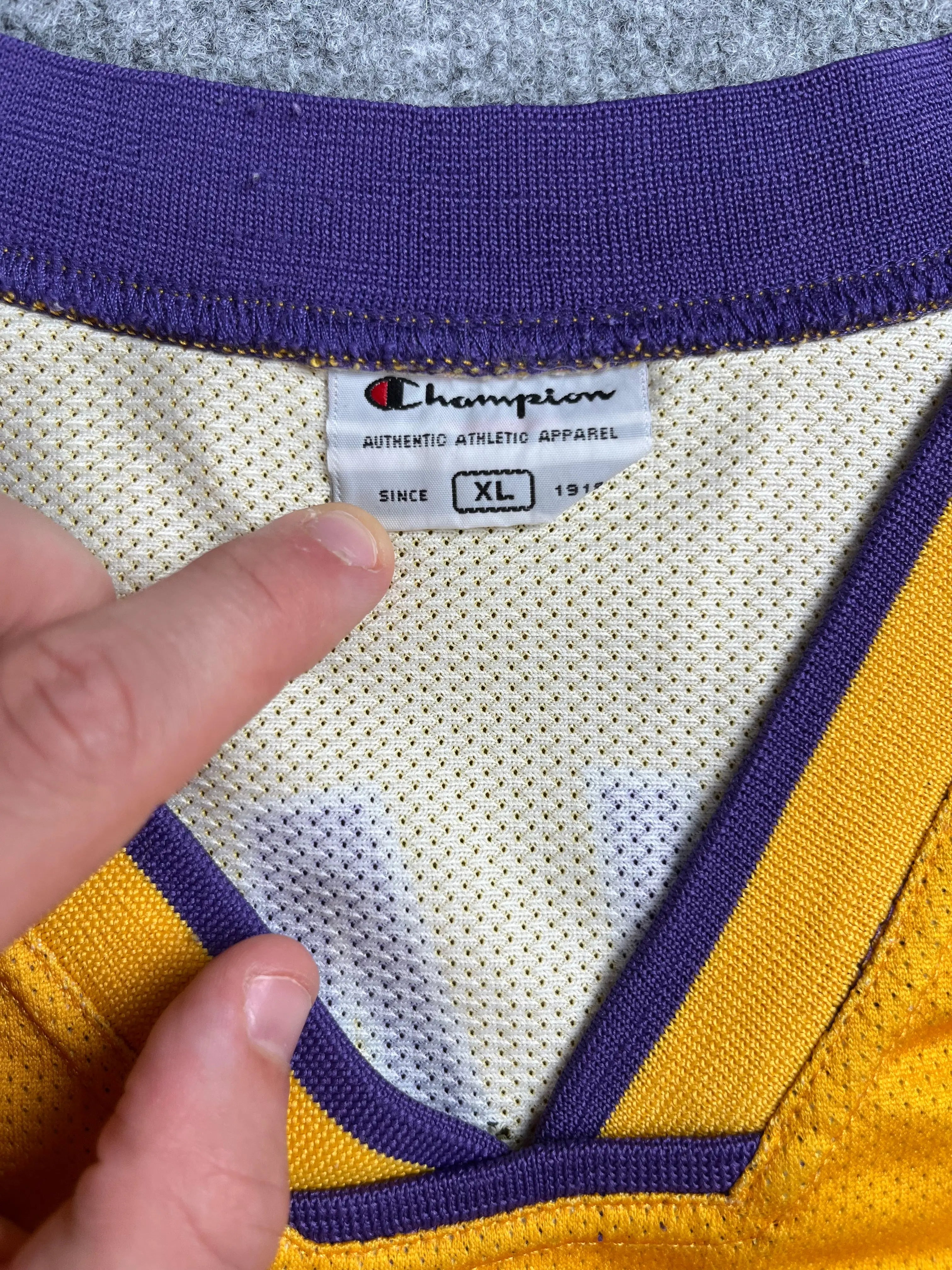 Kobe Bryant #24 - Los Angeles Lakers Home 2007-2010 - Champion (XL) - Maillot NBA